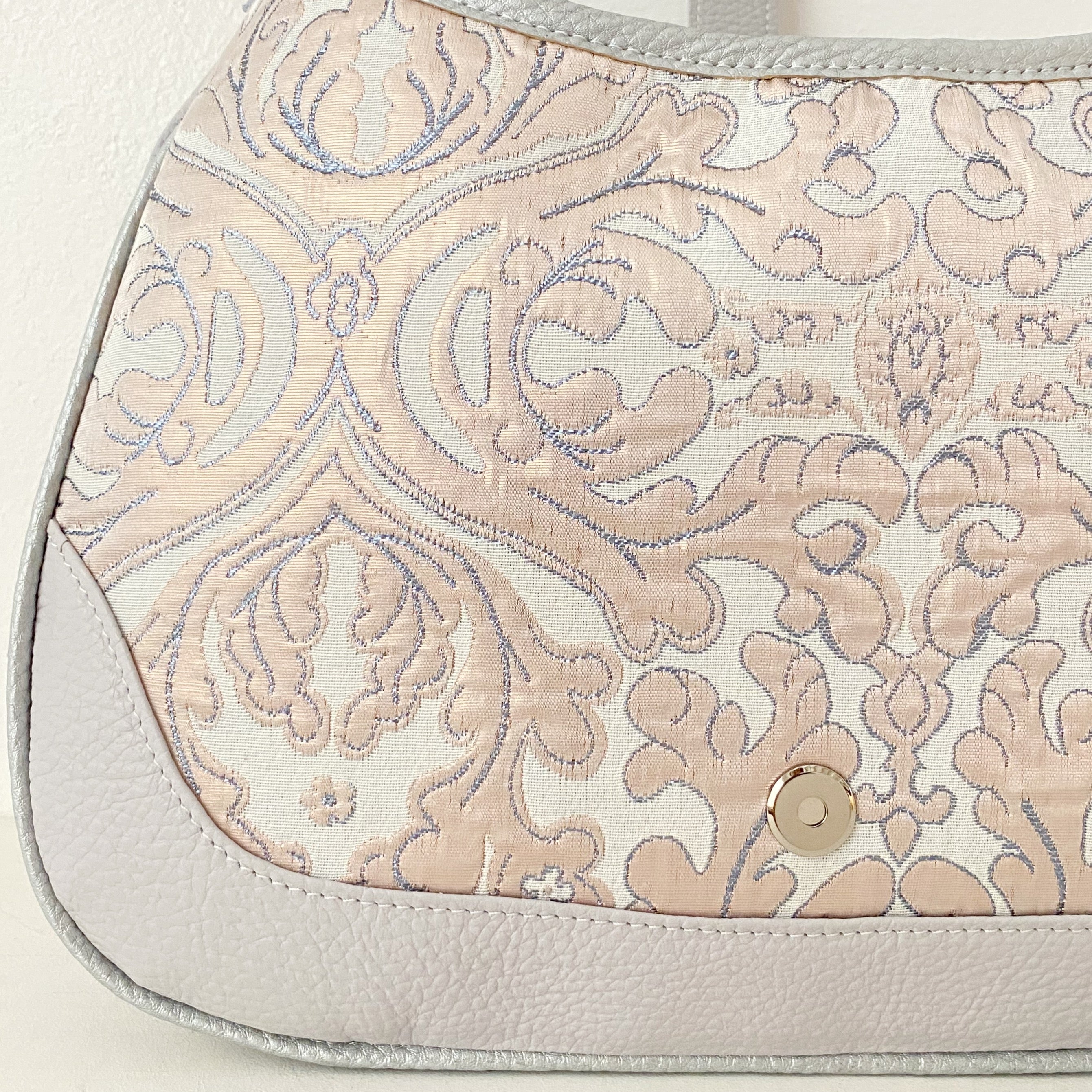 シルバーピンクダマスク S / クロワッサンポシェット