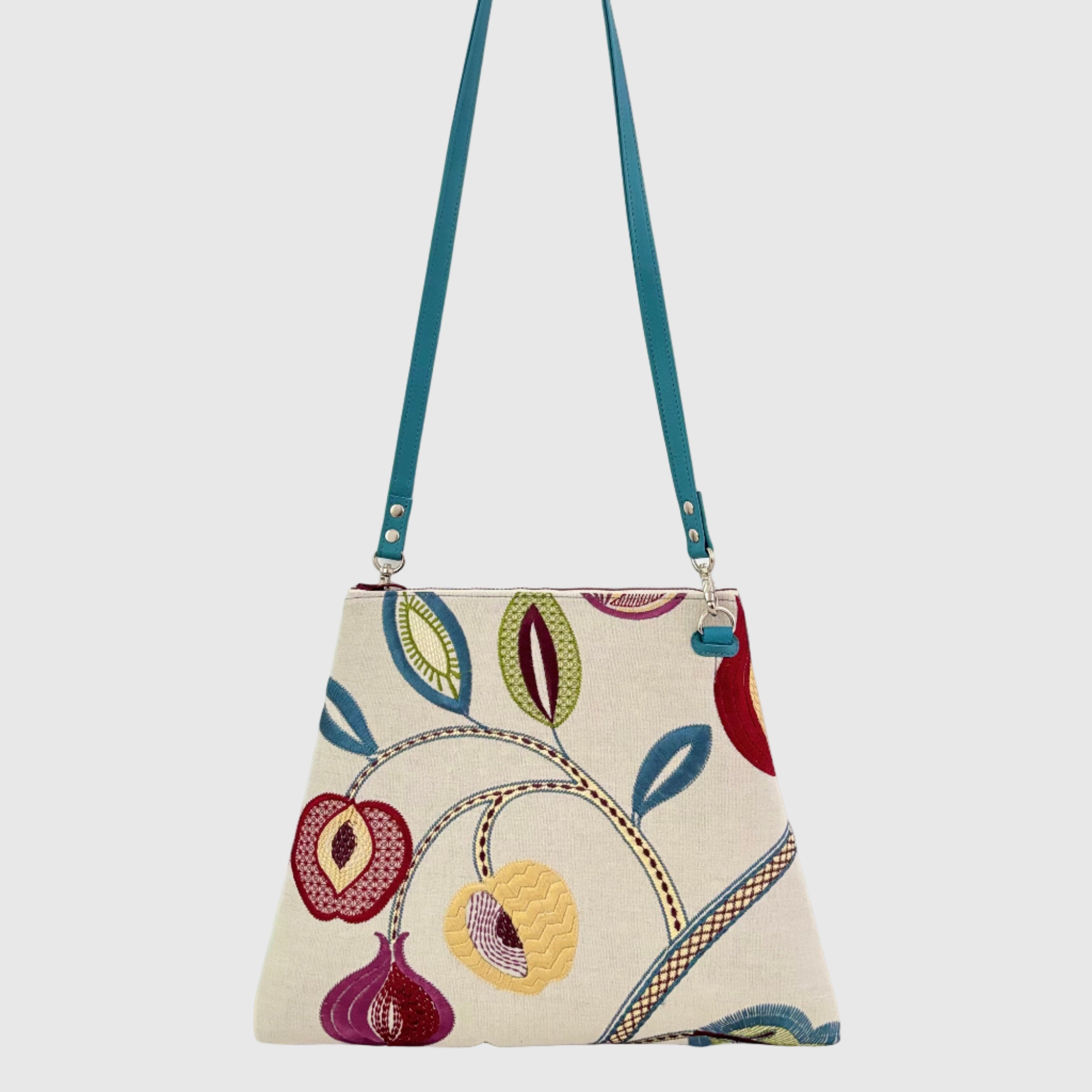 フルーツ刺繍リネン L / フラットポシェットM