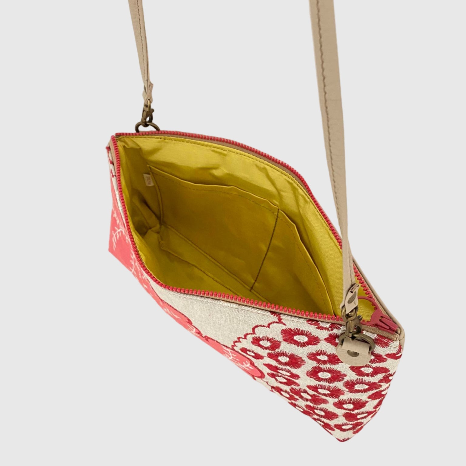 レッドフォレスト L / フラットポシェット