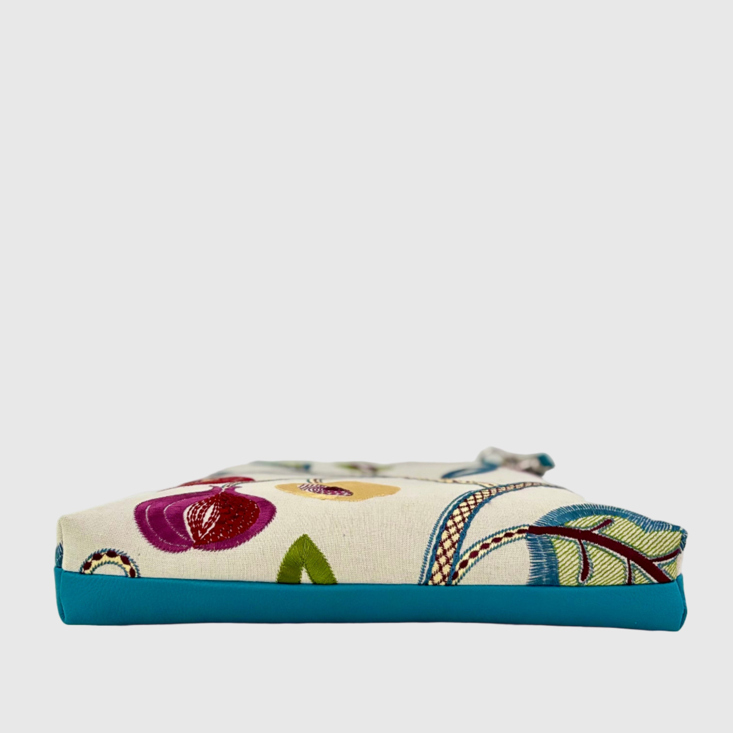 フルーツ刺繍リネン L / フラットポシェットM