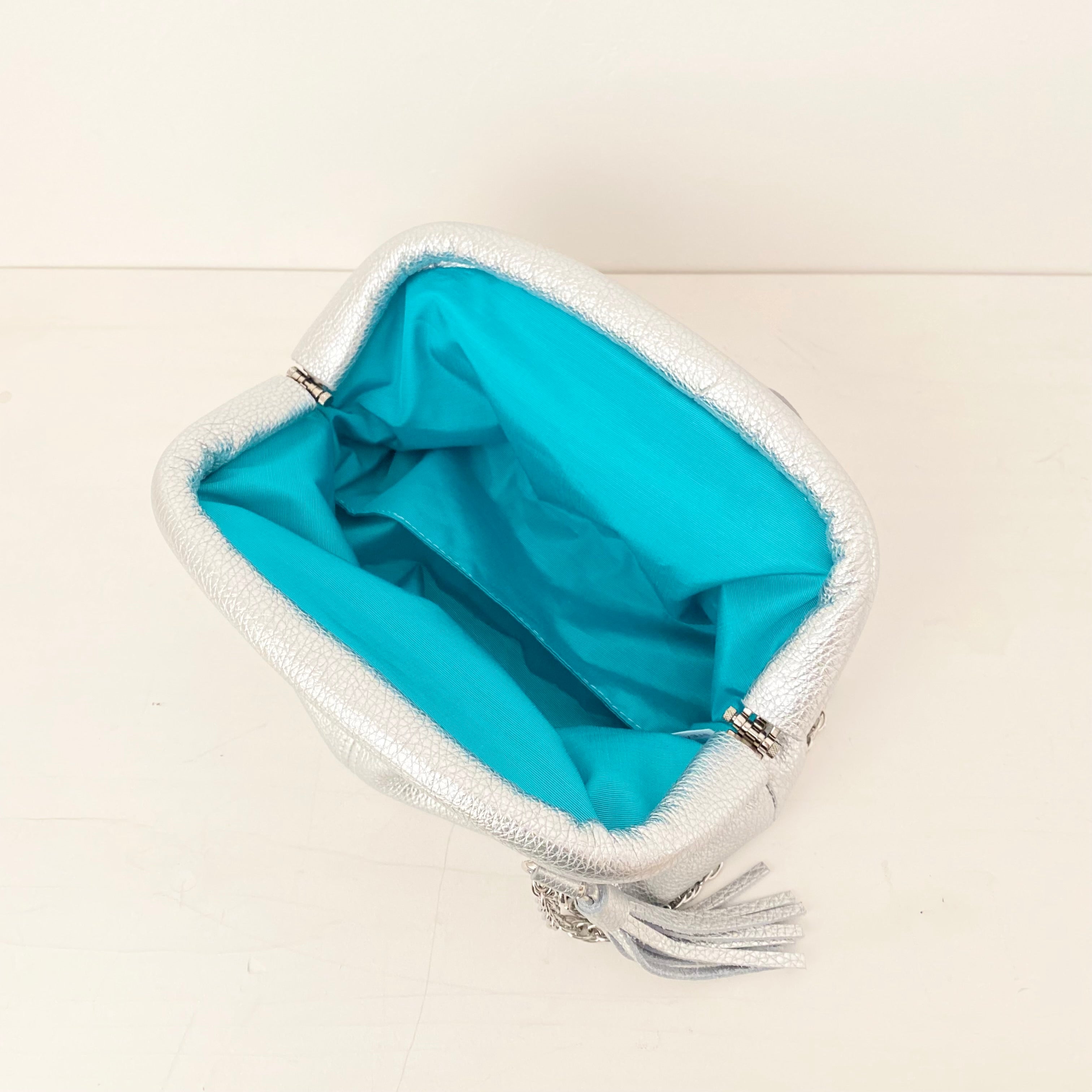 シルバーシマー / 口金レザーポシェットM