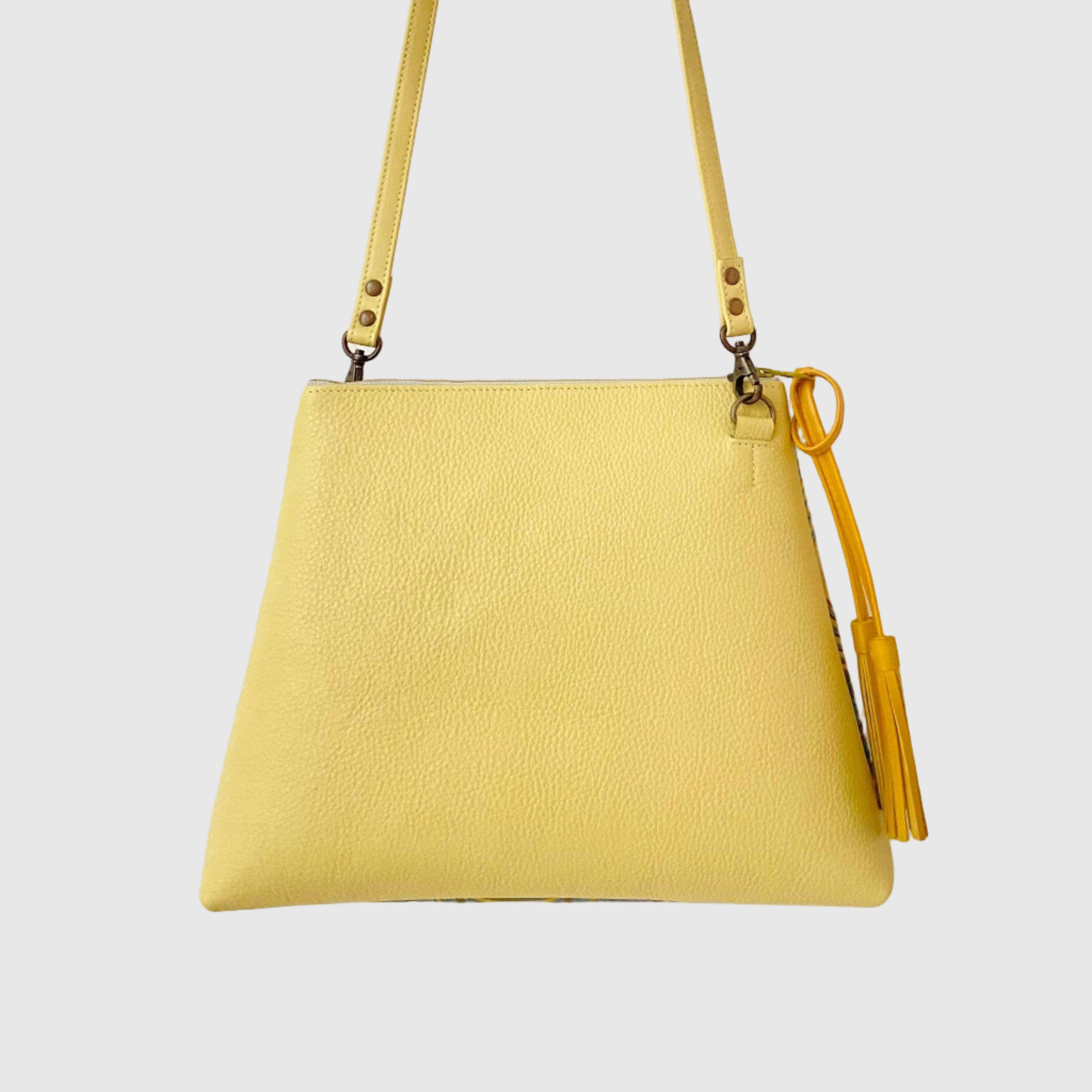 イエローブルーオーシャニー XL / フラットポシェットM