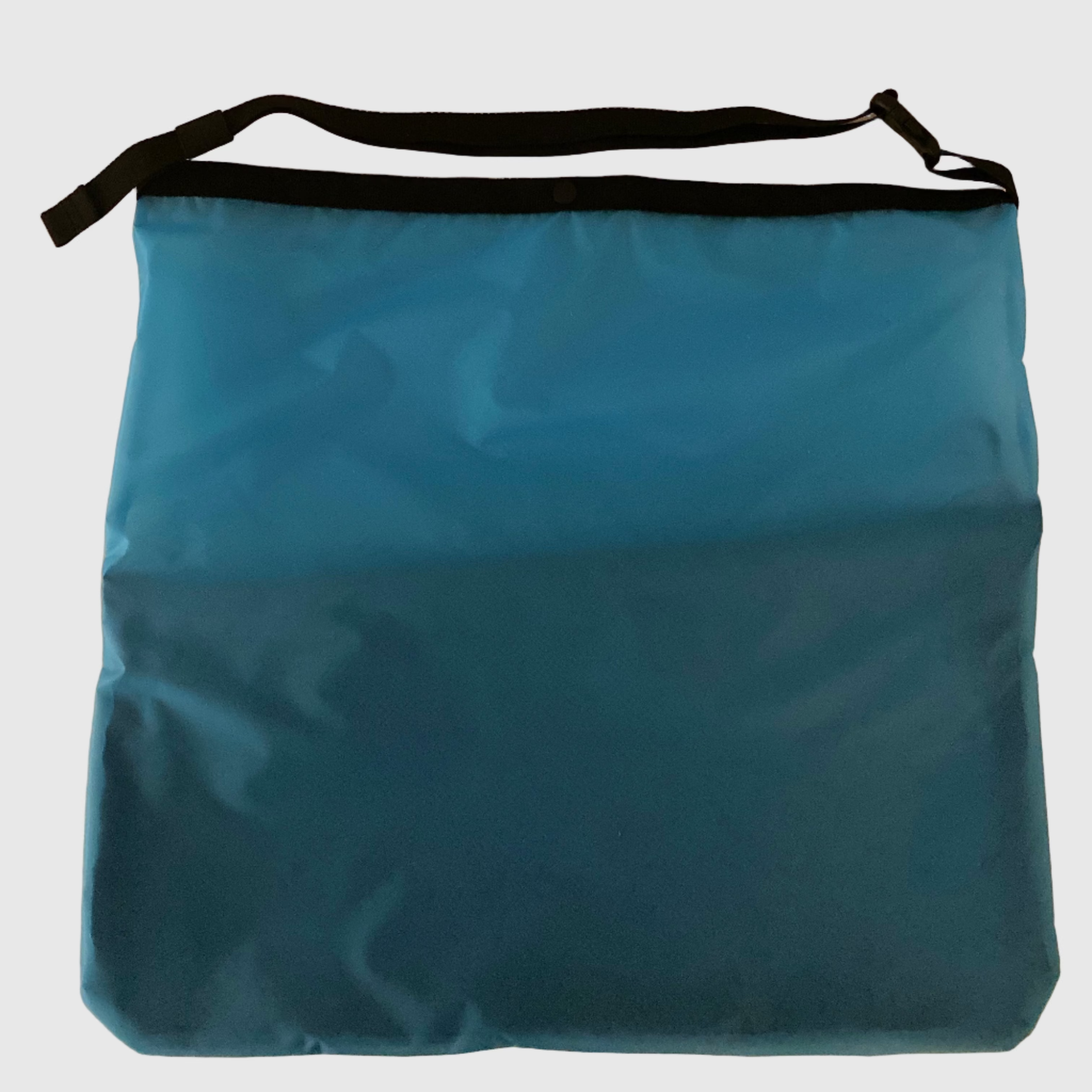 サックス×ネイビー / サコッシュL