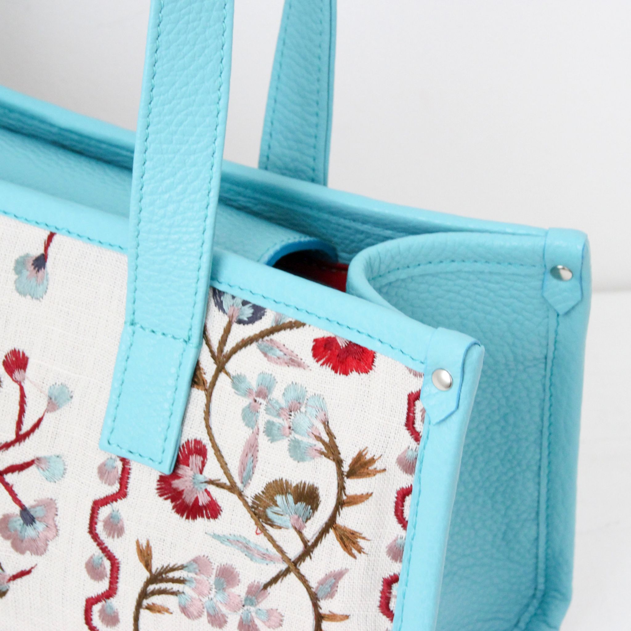 スプリングプランツホワイトベース LXL ×アクア / バーティカルトート ショート