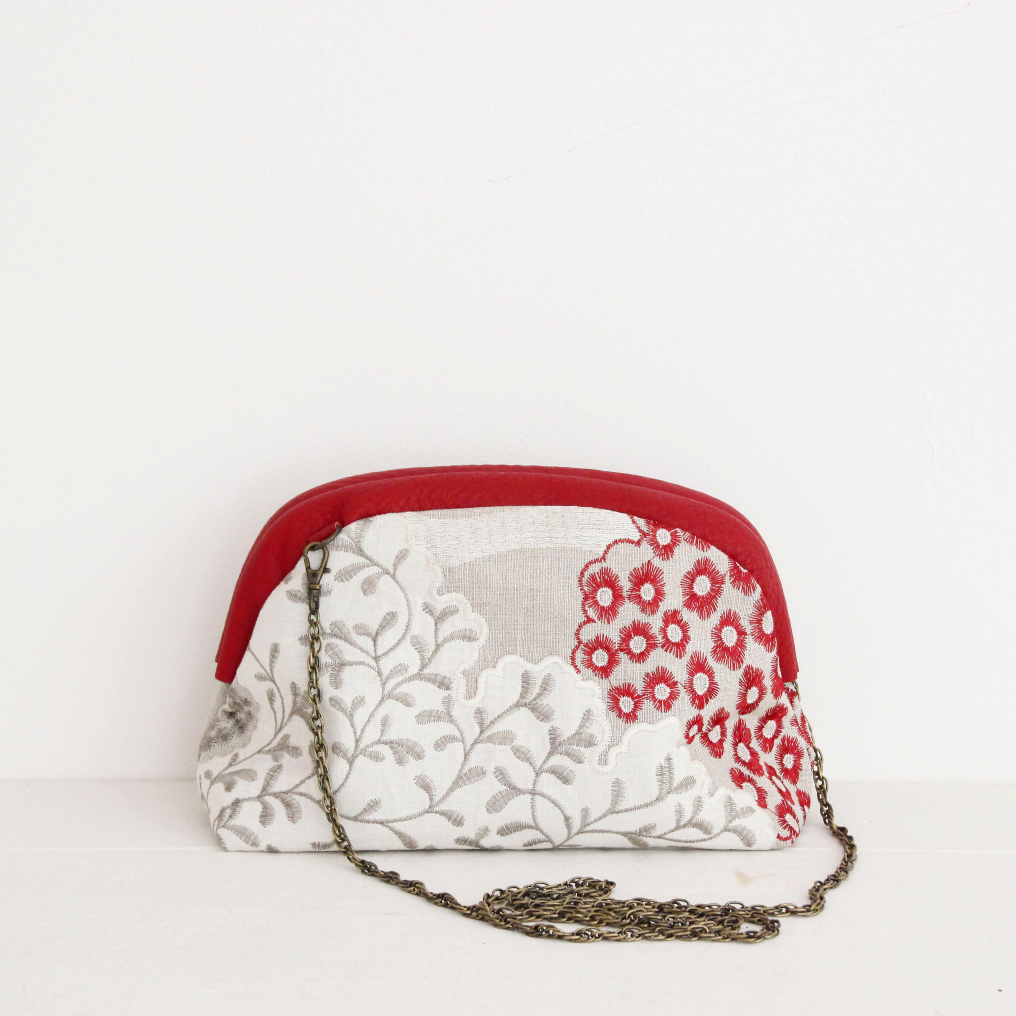 レッドフォレスト XL / 口金ショルダーポーチM