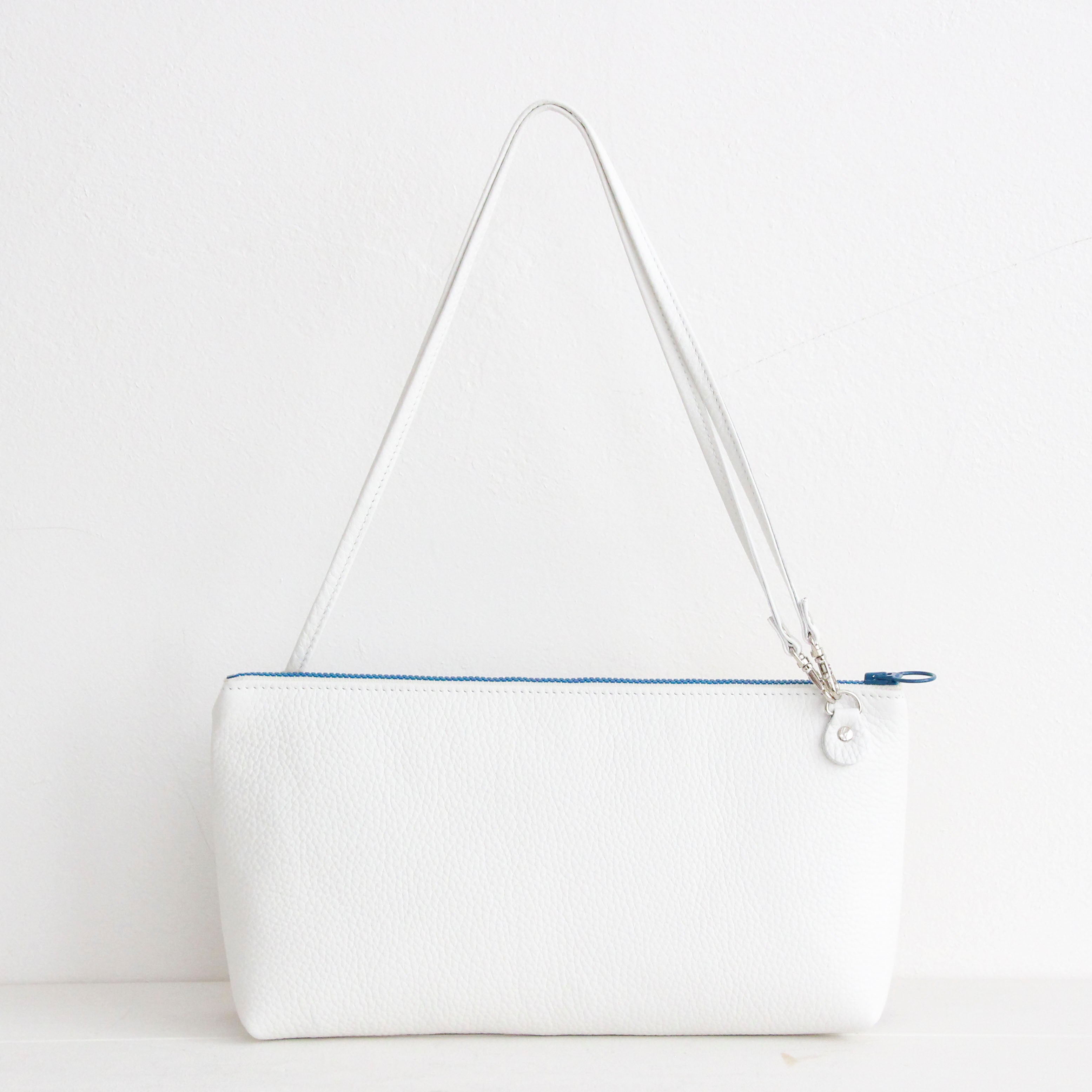 グッチフラワーレース×ピュアホワイトXL / フラットポシェット