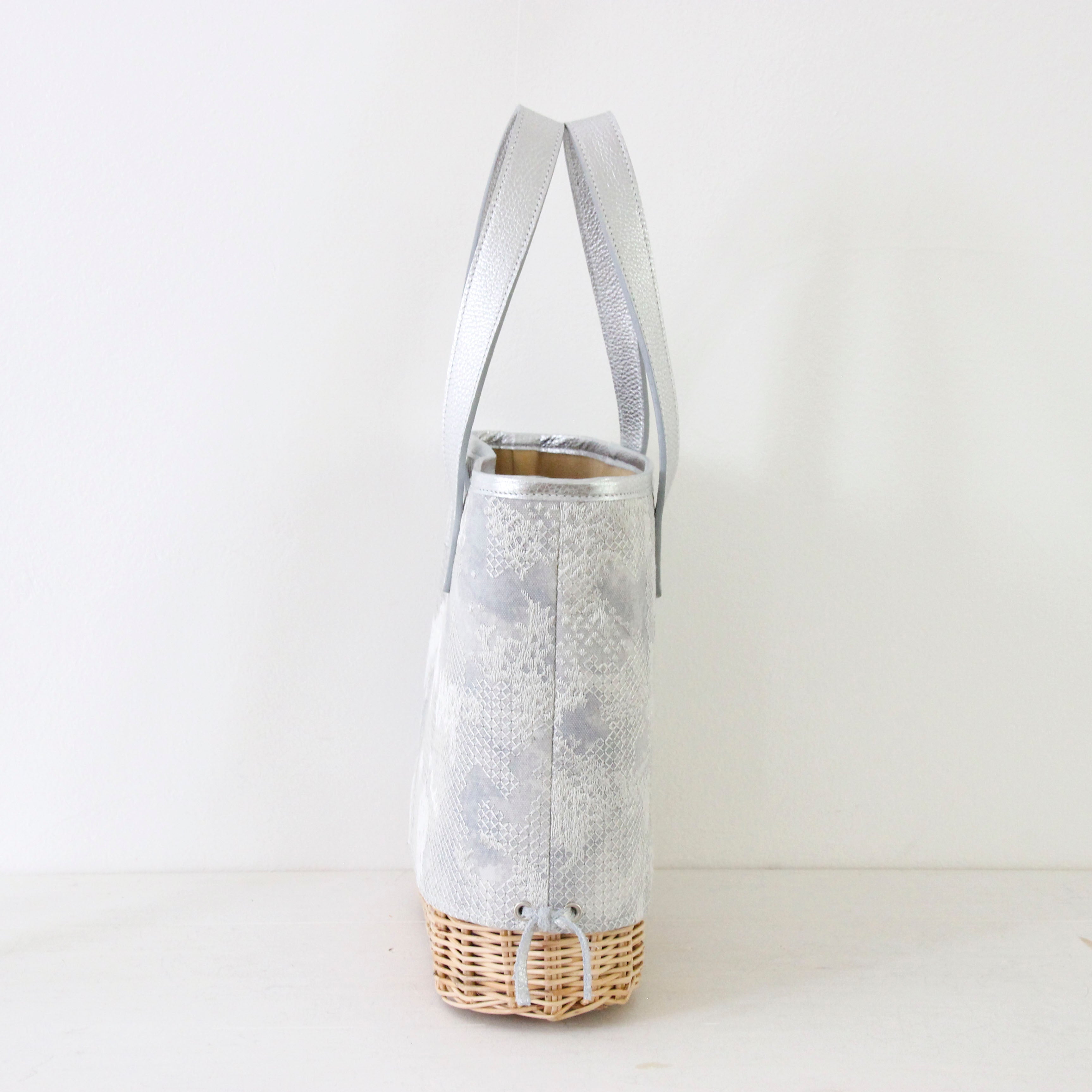 マーブル刺繍シルバーXL / かごトート