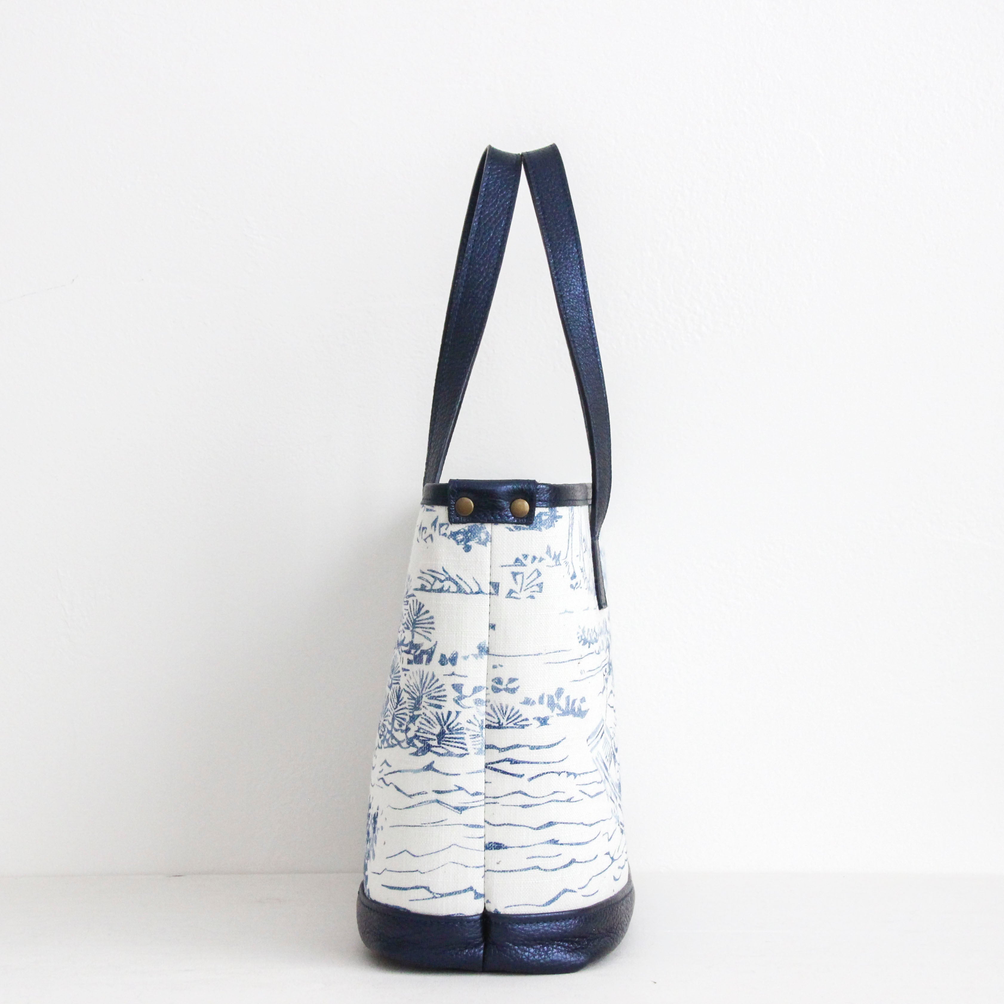 ウォークインザパークネイビー XL/ ノヴァトートM