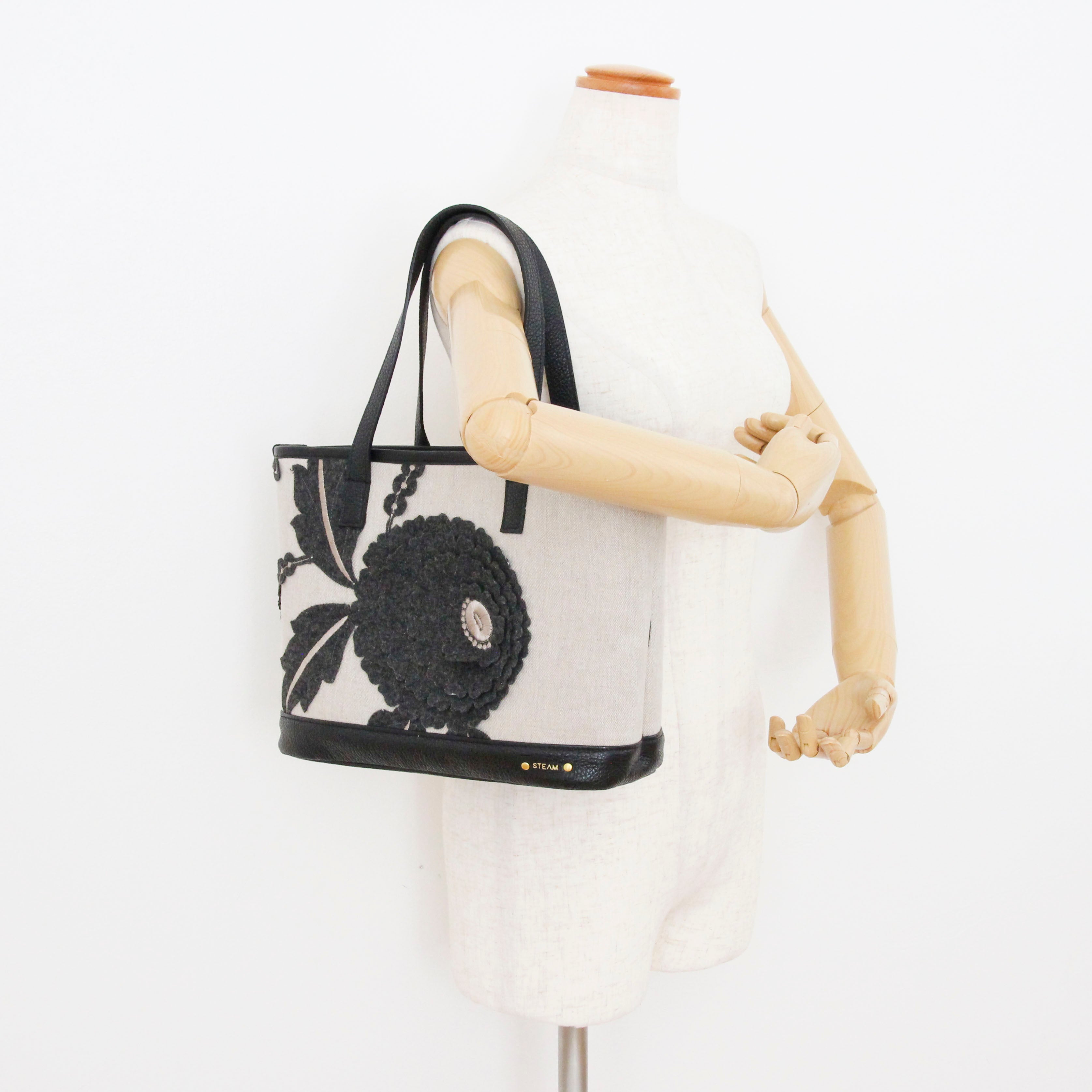 ビッグフラワーウールグレ― SXL / ノヴァトートM