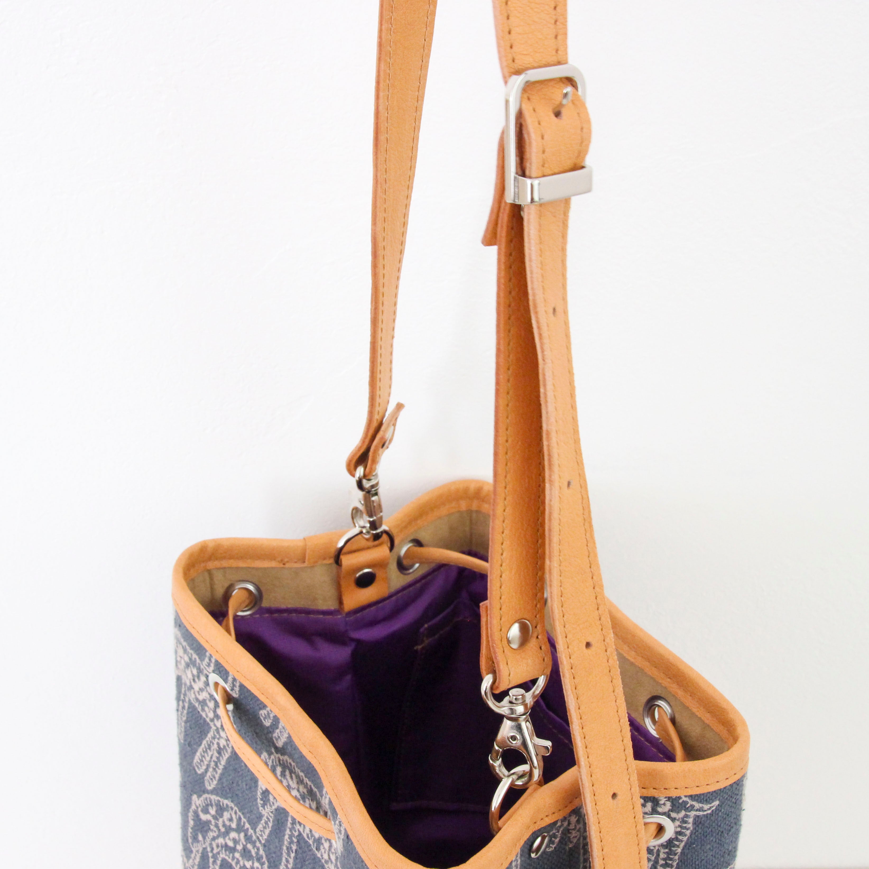 MINA'Sアニマルブルーグレー×ベージュ /バケットバッグS/SXL