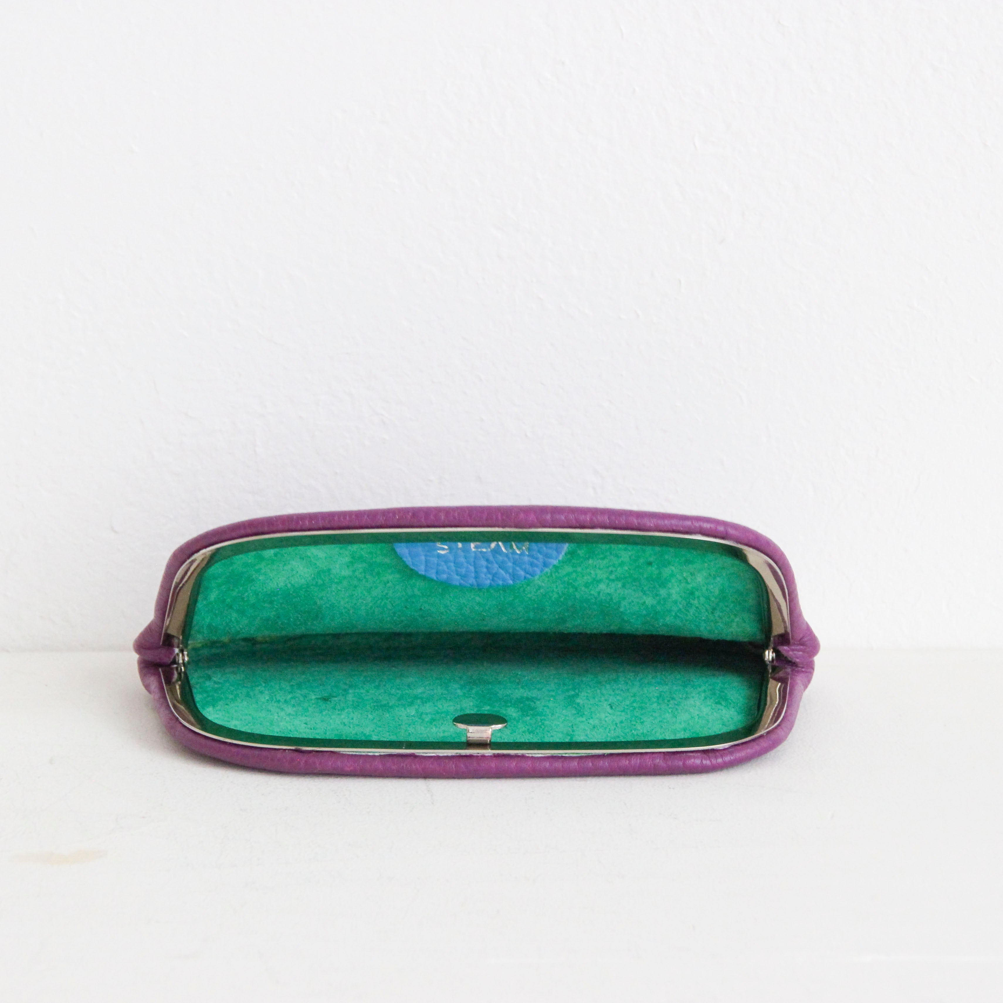 アイリス SXL / パックンケースM