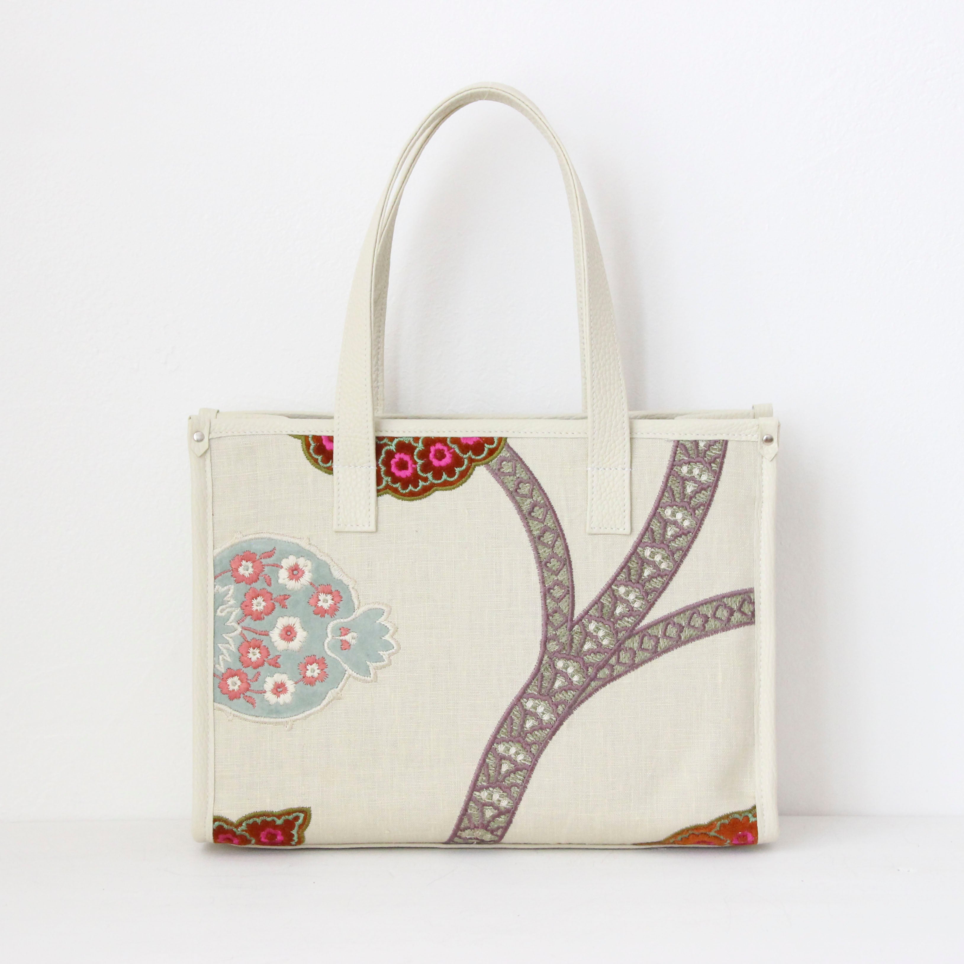 ベルベットアップリケナチュラルリネン×バニラホワイト SXL / バーティカルトート ワイドM