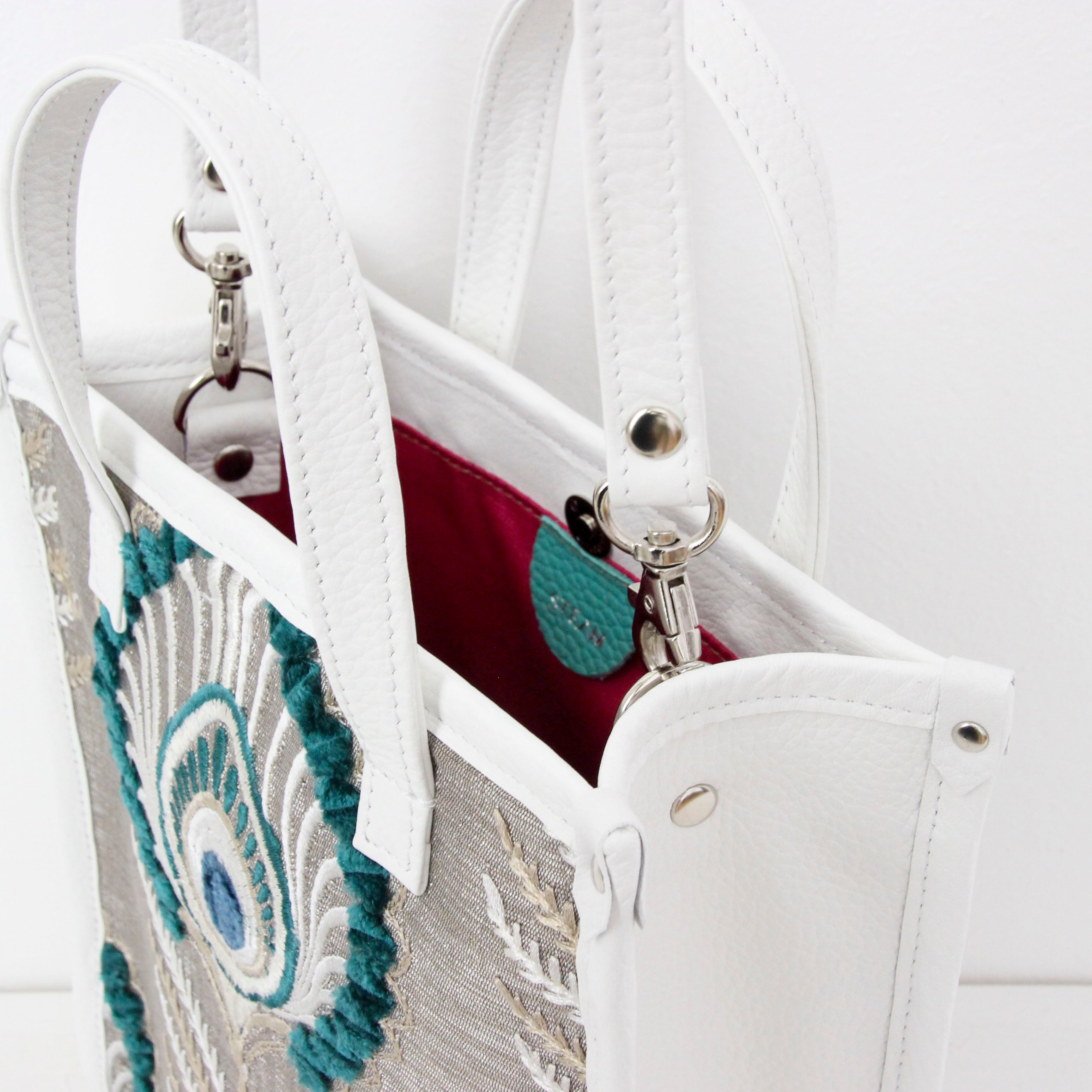 ターコイズピーコックフェザー XL ×ピュアホワイト / バーティカルトート トールS