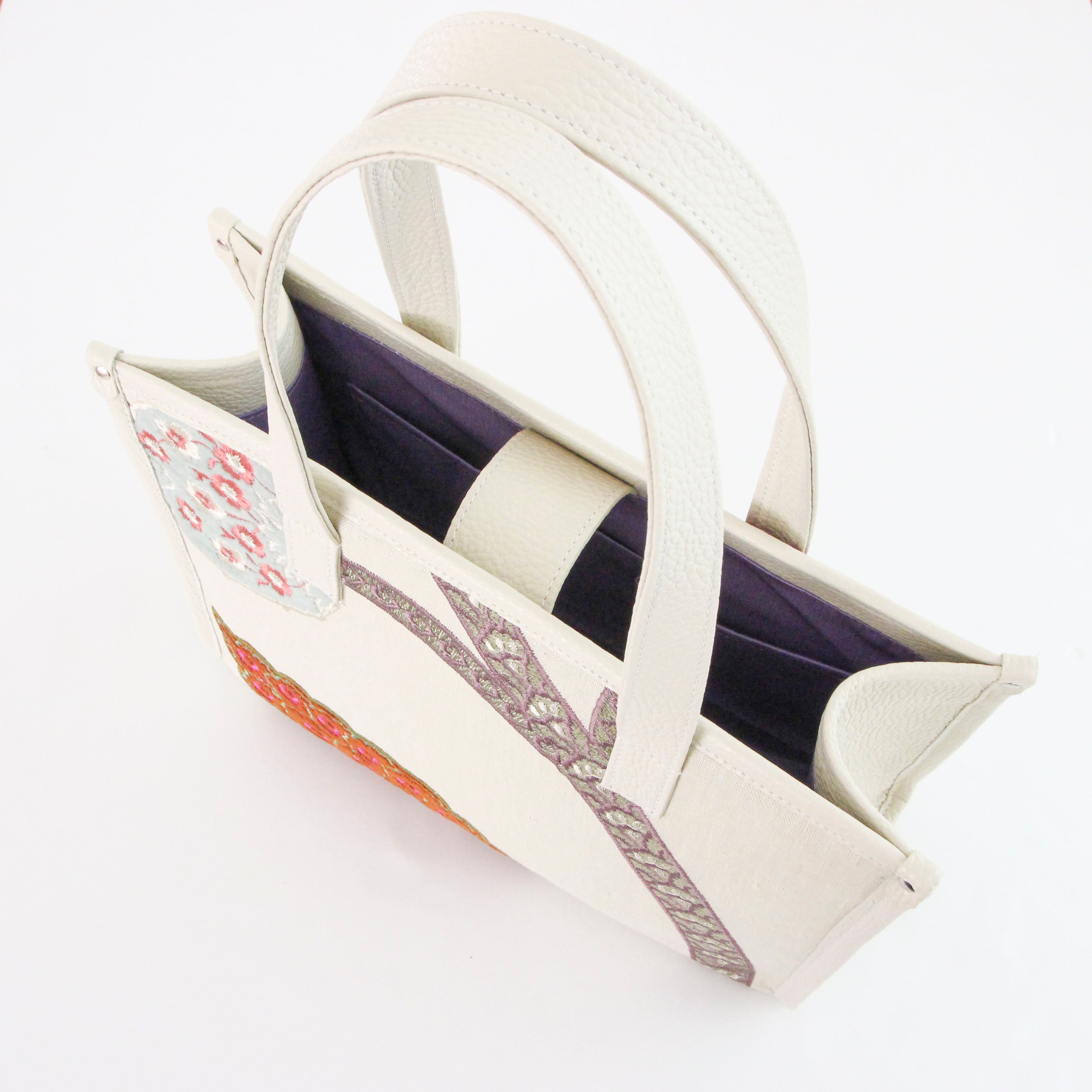 ベルベットアップリケナチュラルリネン×バニラホワイト SXL / バーティカルトート ワイドM