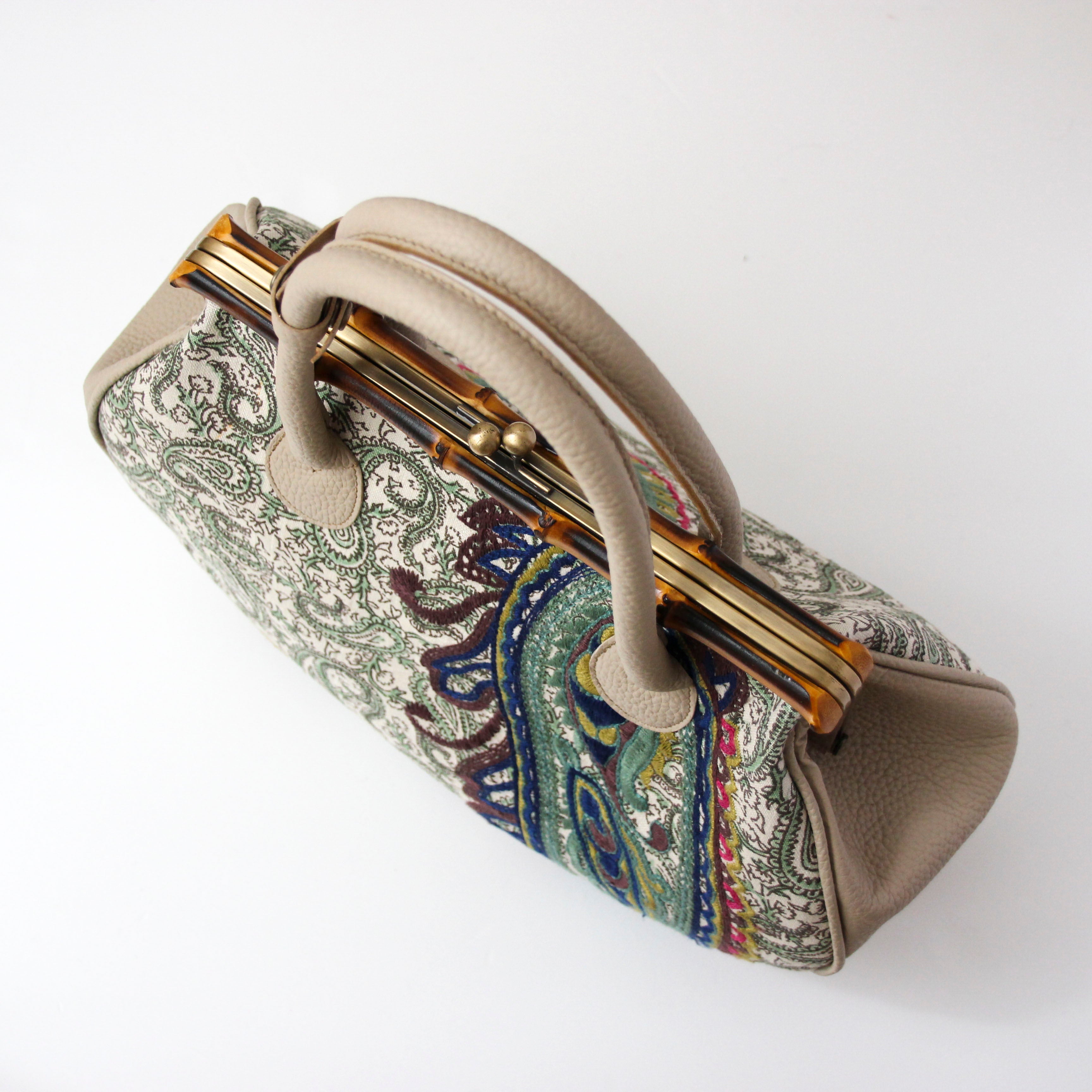 グリーンペイズリーSXL / バンブーがま口M