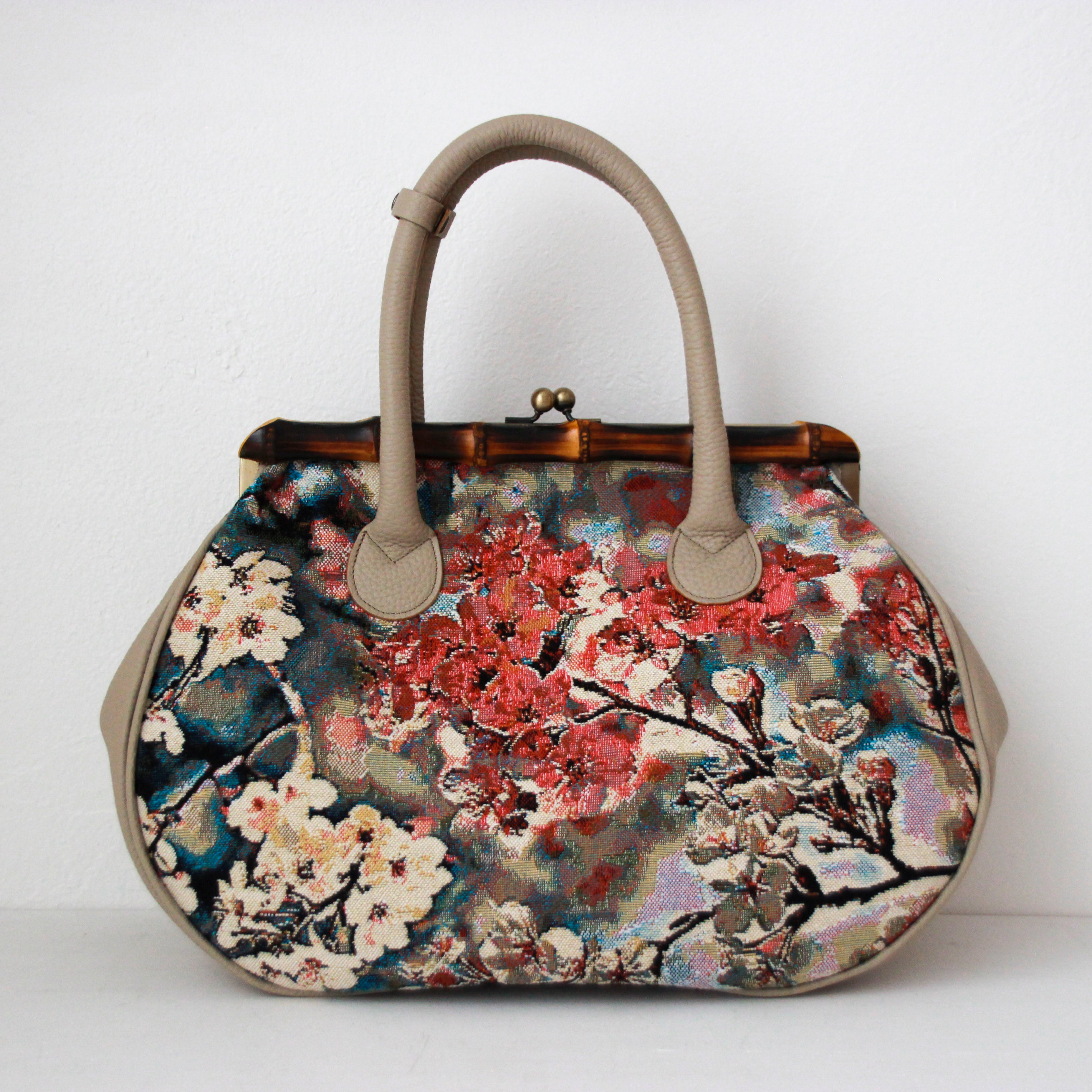 ゴルティエチェリーブロッサム LXL / バンブーがま口M