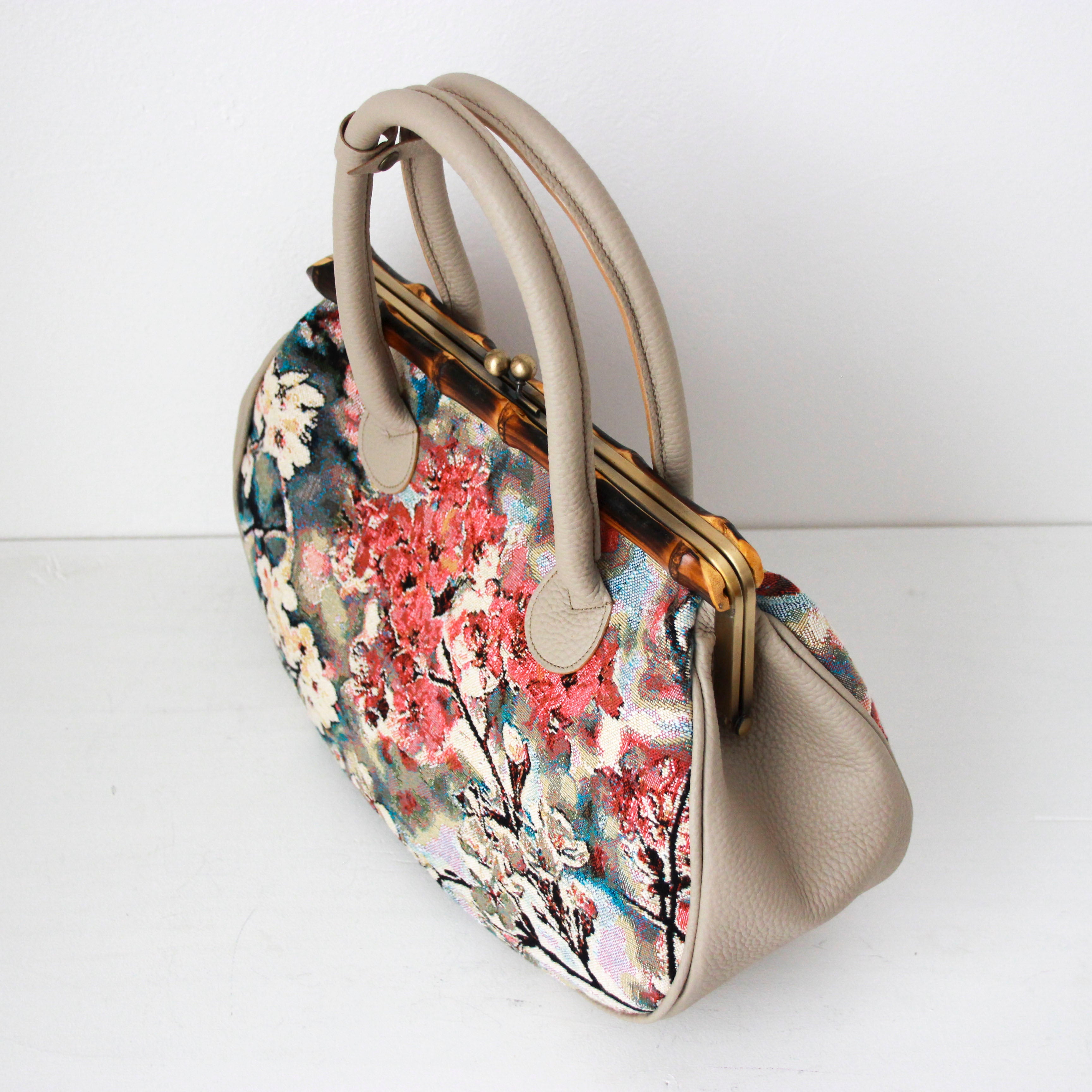 ゴルティエチェリーブロッサム LXL / バンブーがま口M