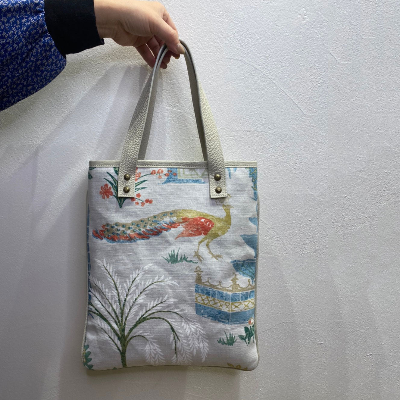 インディアンガーデンホワイト / フラットトート /XL