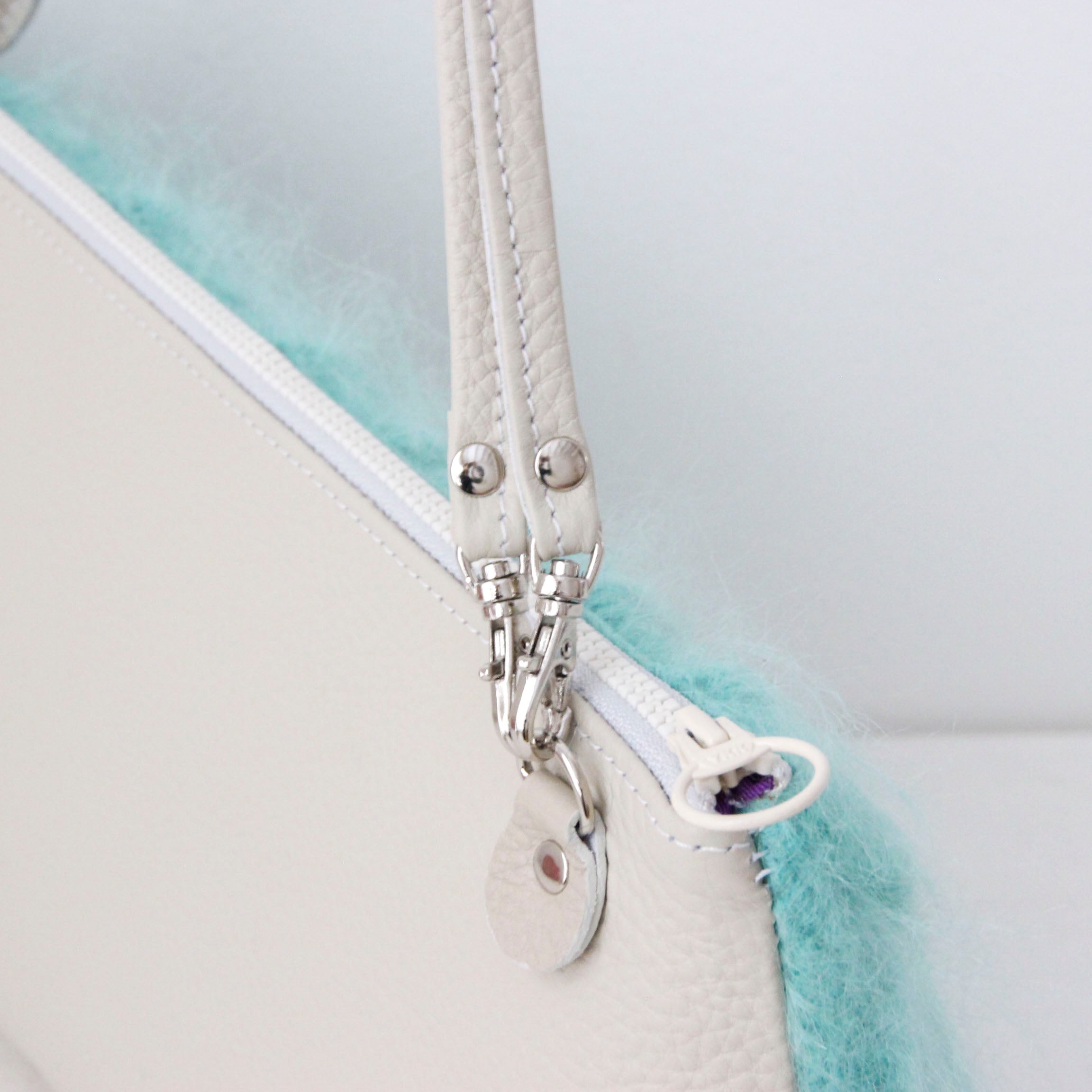 モヘアペパーミント / フラットポシェット