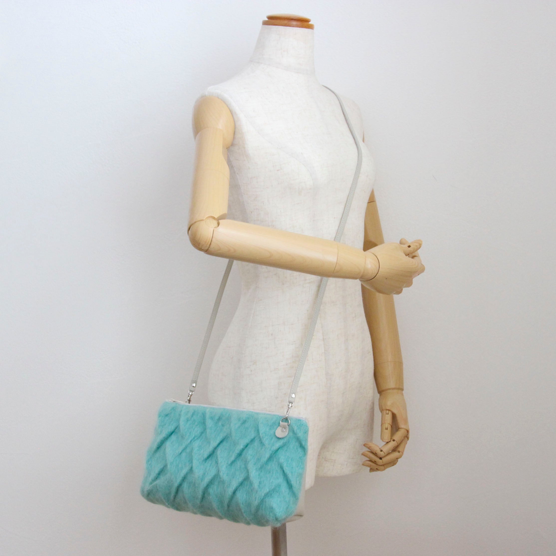 モヘアペパーミント / フラットポシェット