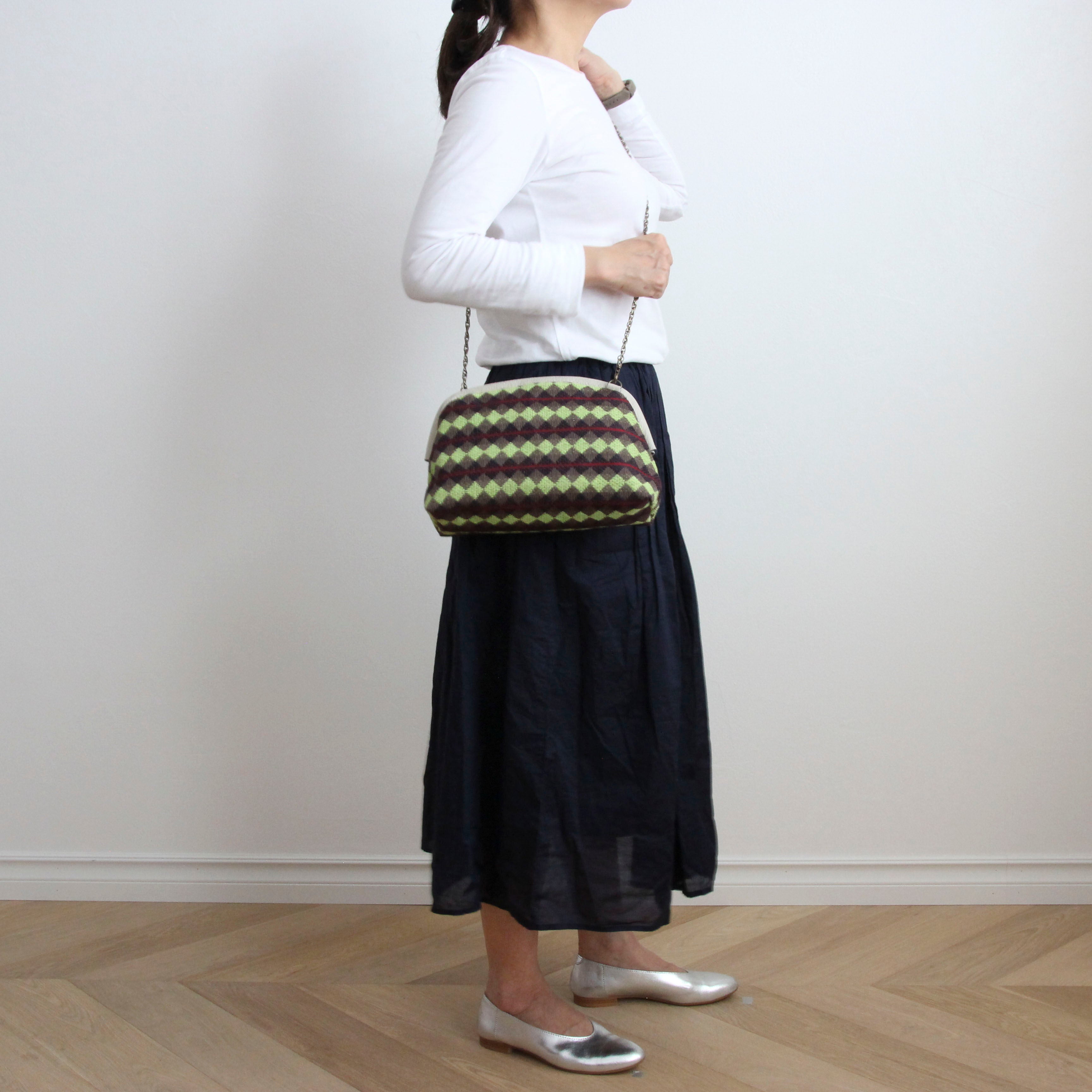 ブラウングリーンアーガイルボーダー / 口金ショルダーポーチM