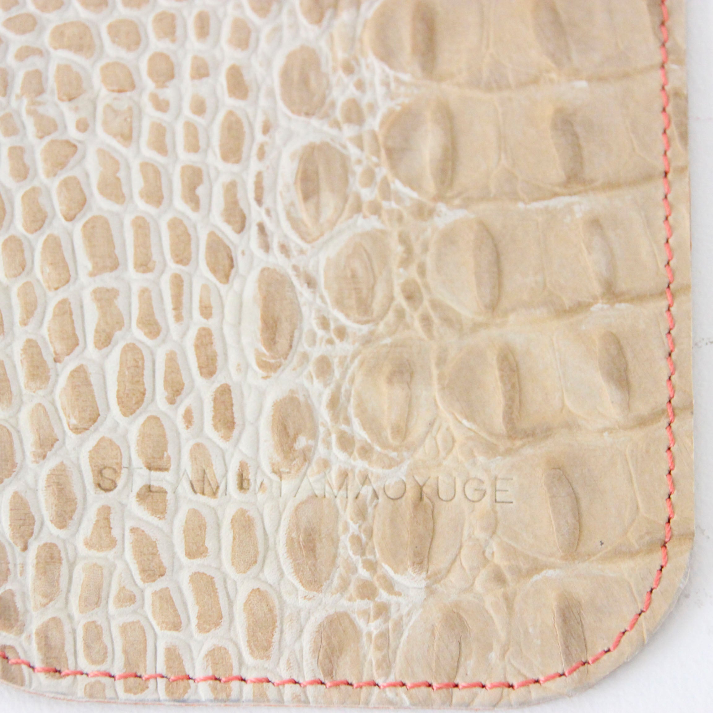 ベージュクロコダイル / めがねケース