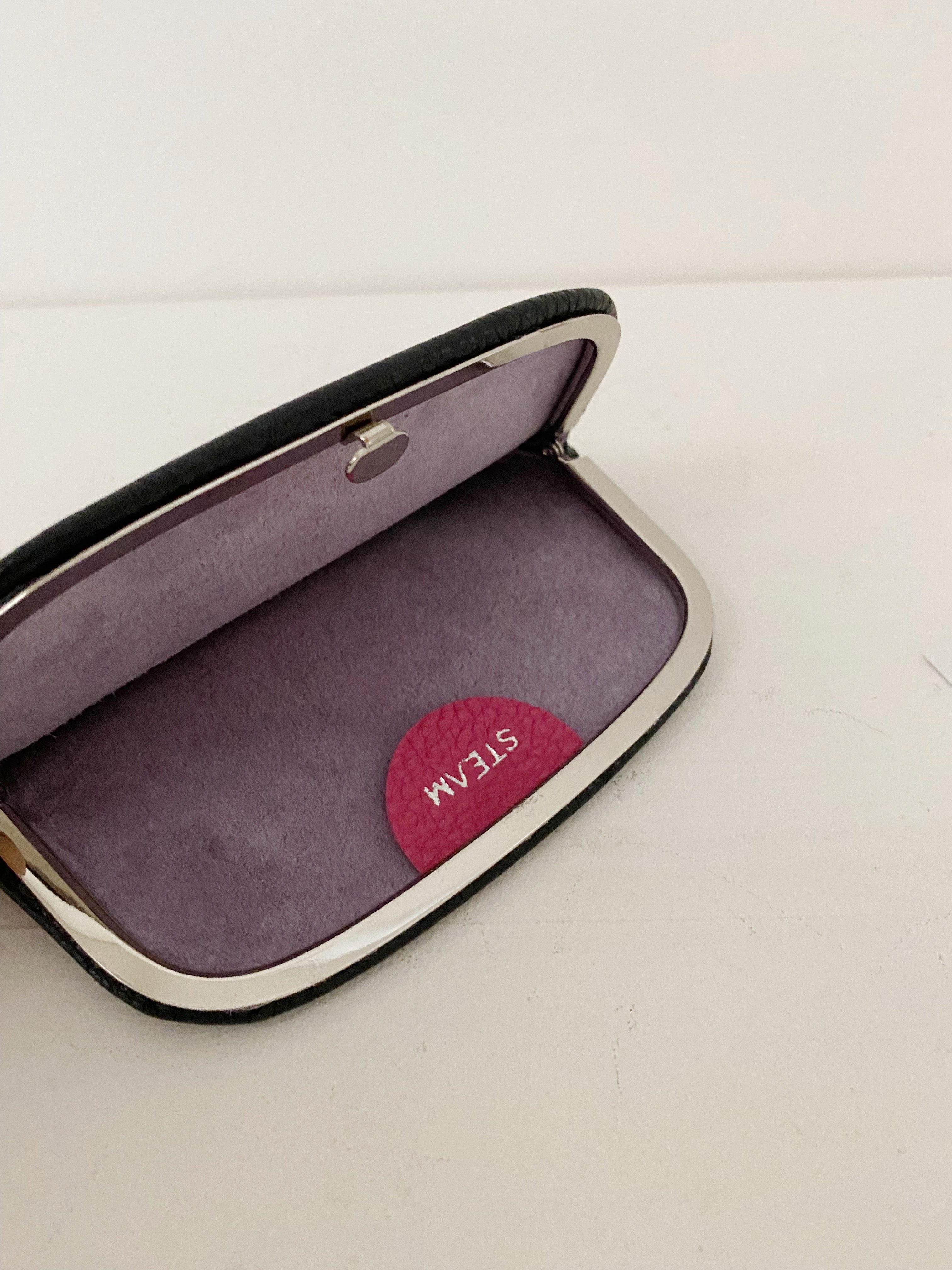 ブラックシマー / パックンケースM