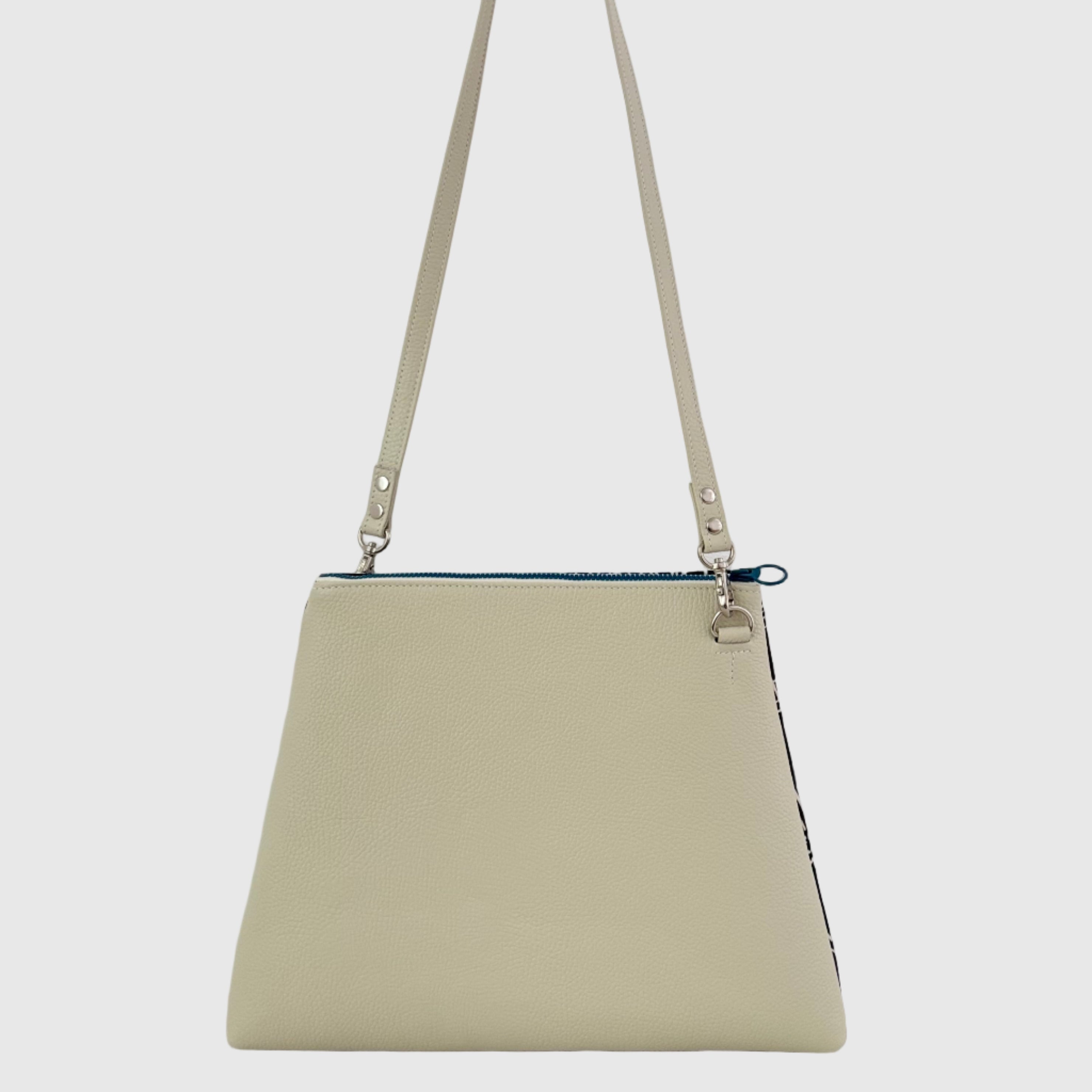 ファニーフェイス XL / フラットポシェットM