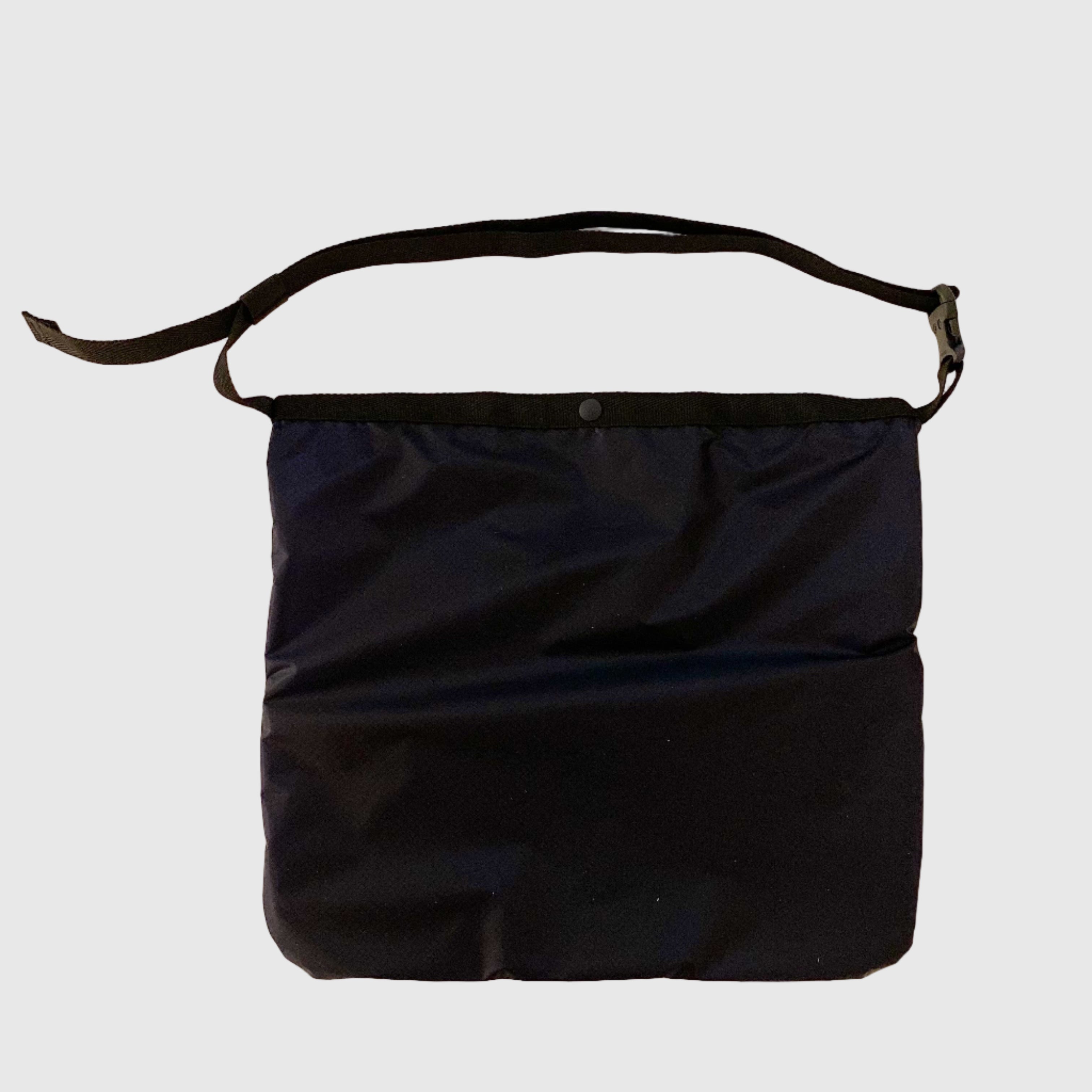 ネイビー×シルバーグレー / サコッシュM