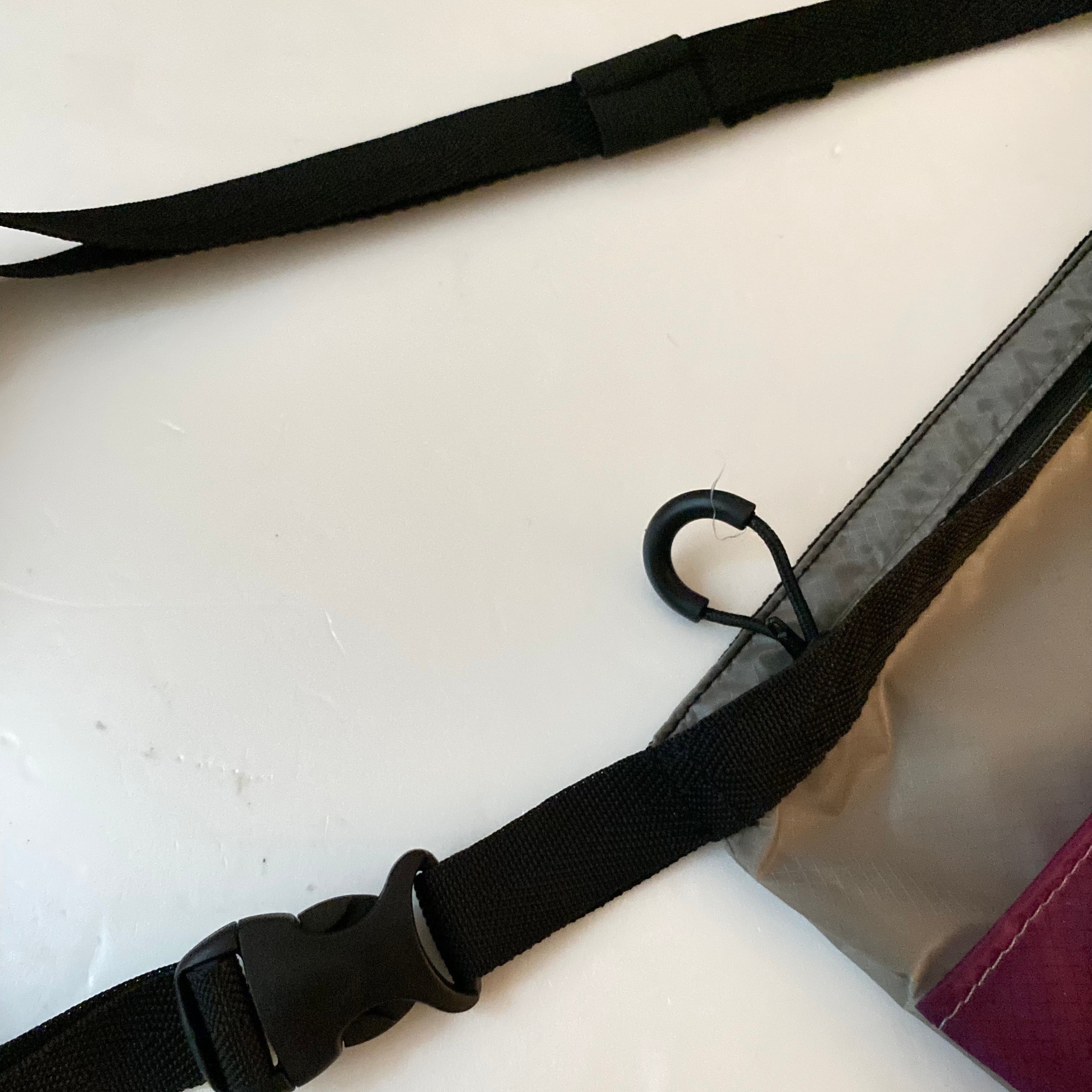 シルバーグレー×グレープ / サコッシュS