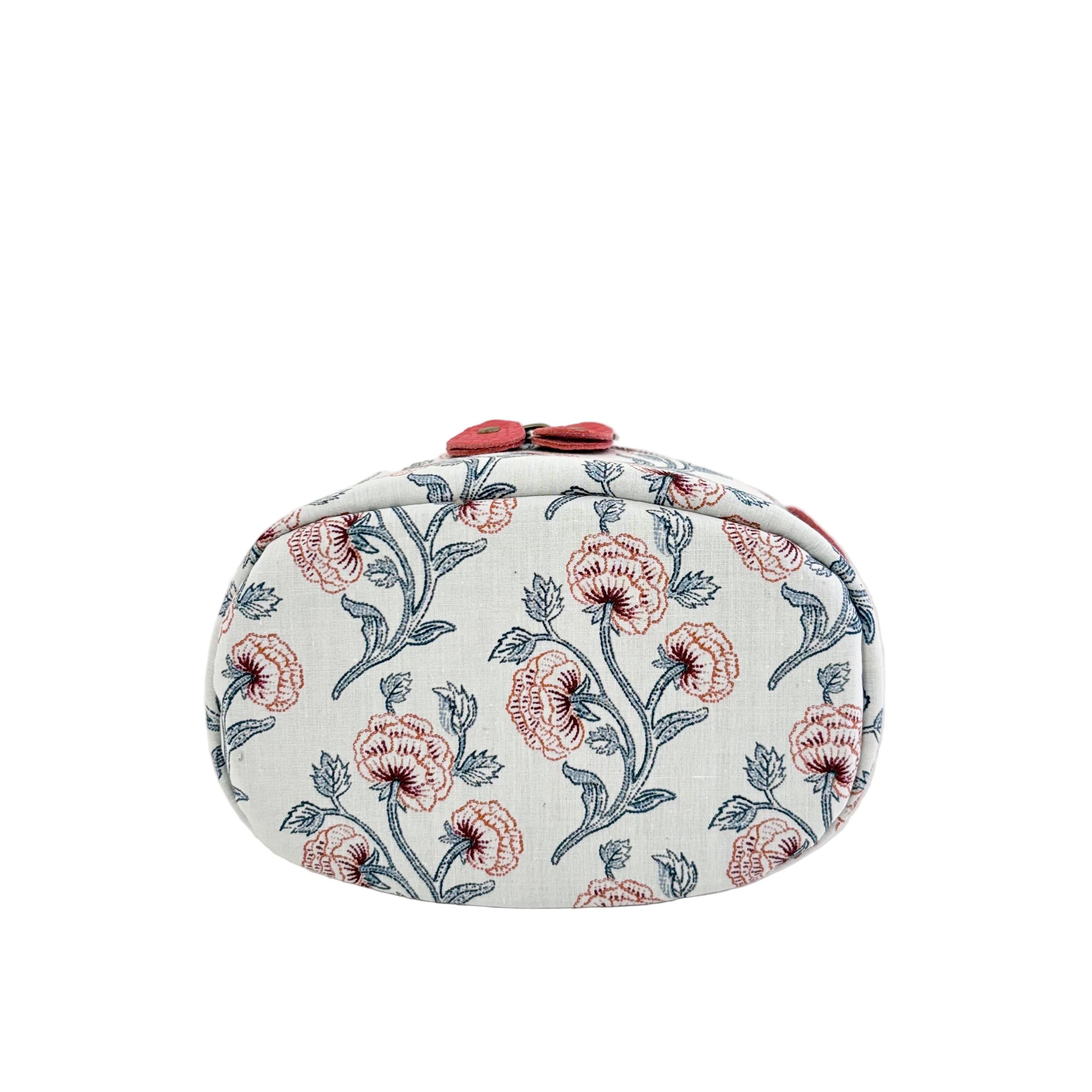 リバティステッチフラワー / バニティポーチ