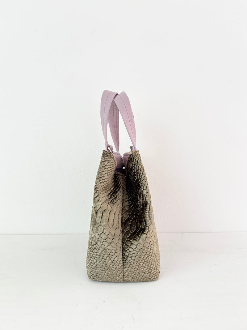 ベロア型押しベージュ / ボートバッグS