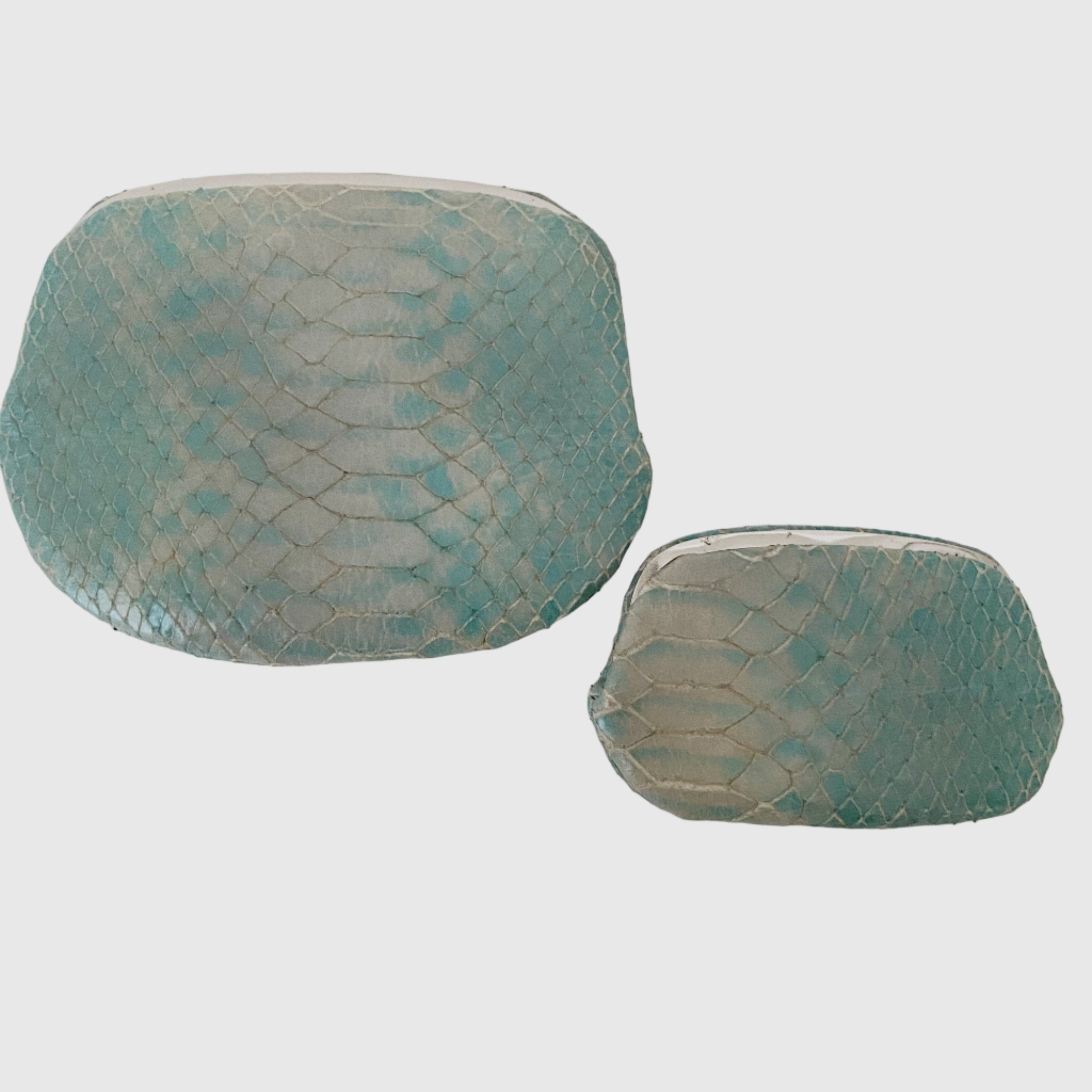 ペールグリーンUROKO / パックンケースS