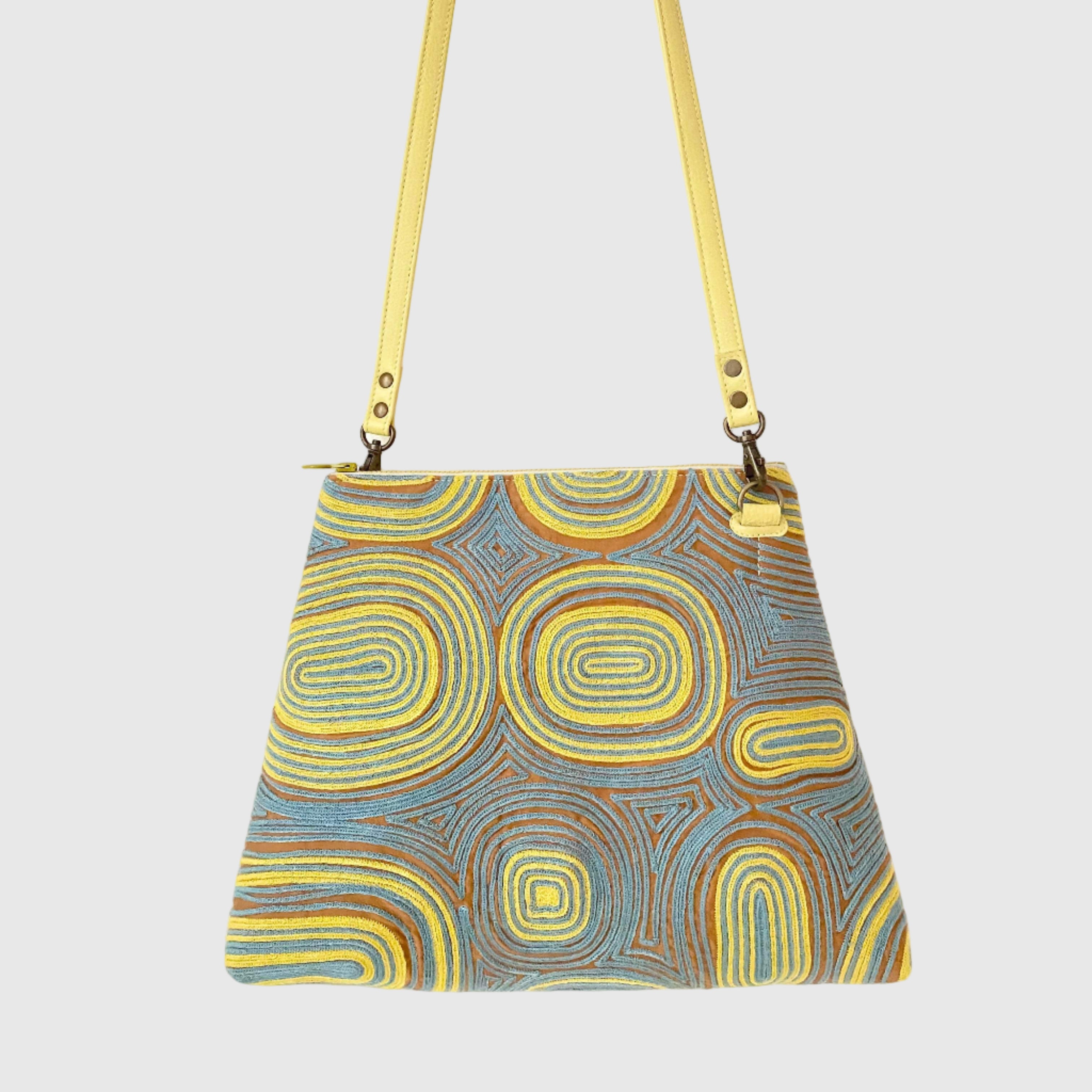 イエローブルーオーシャニー XL / フラットポシェットM