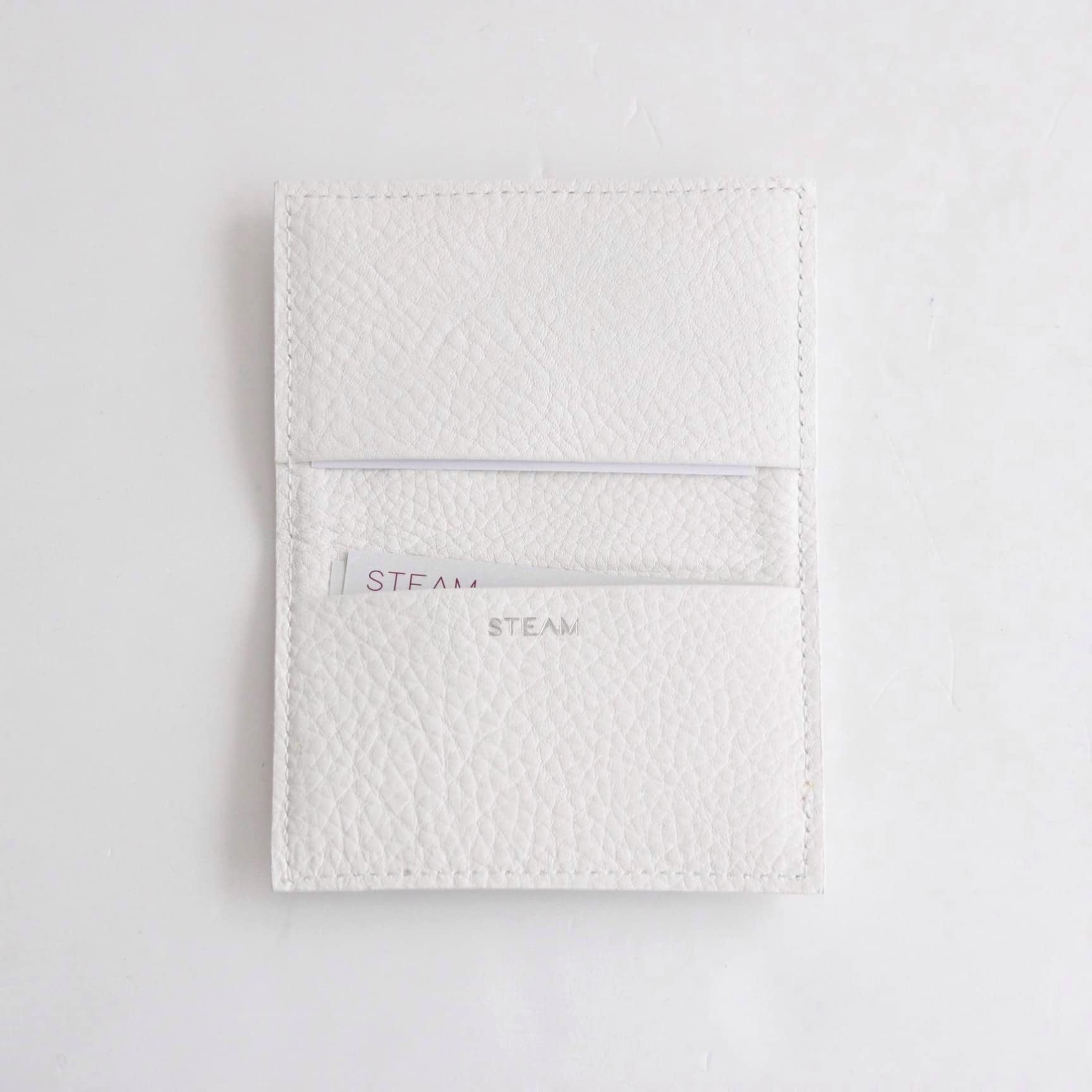 グッチフラワー×ピュアホワイト／名刺ケース