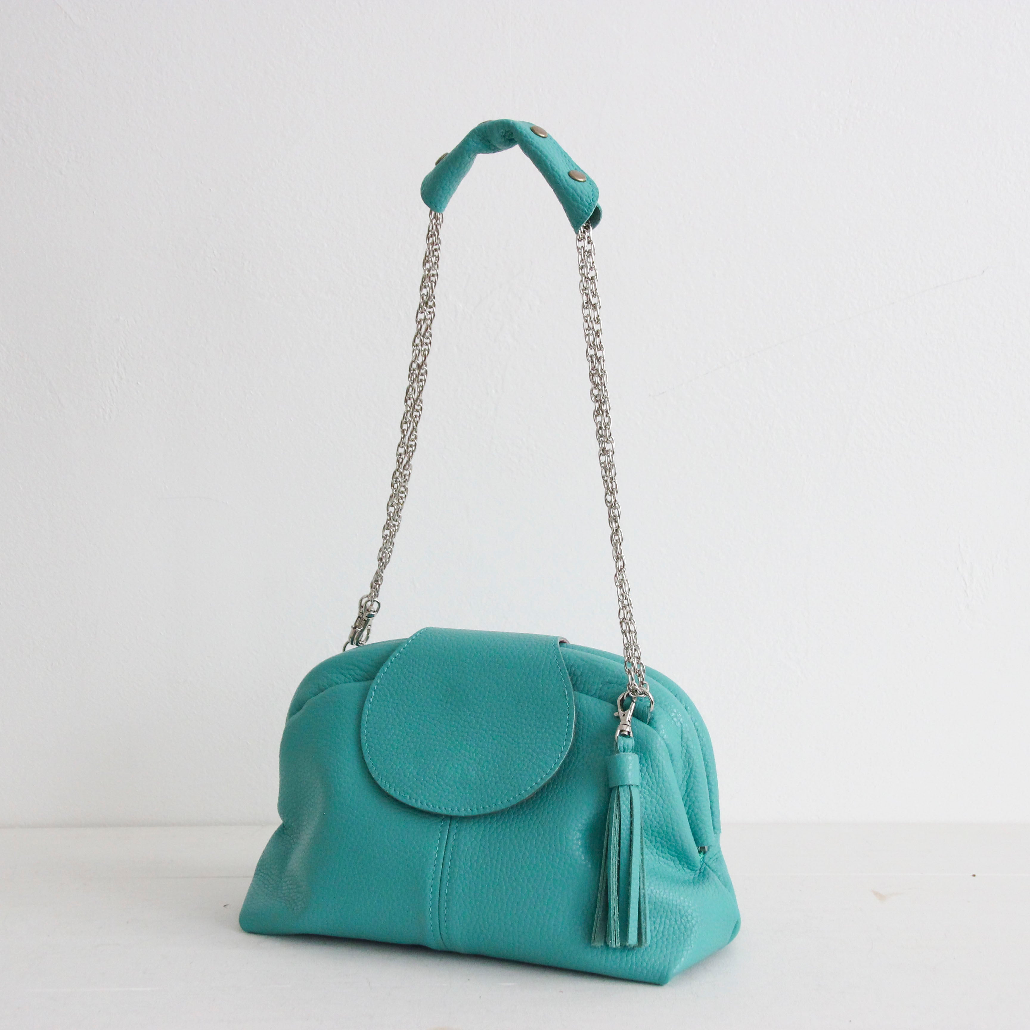 エメラルド  / 口金レザーポシェットM