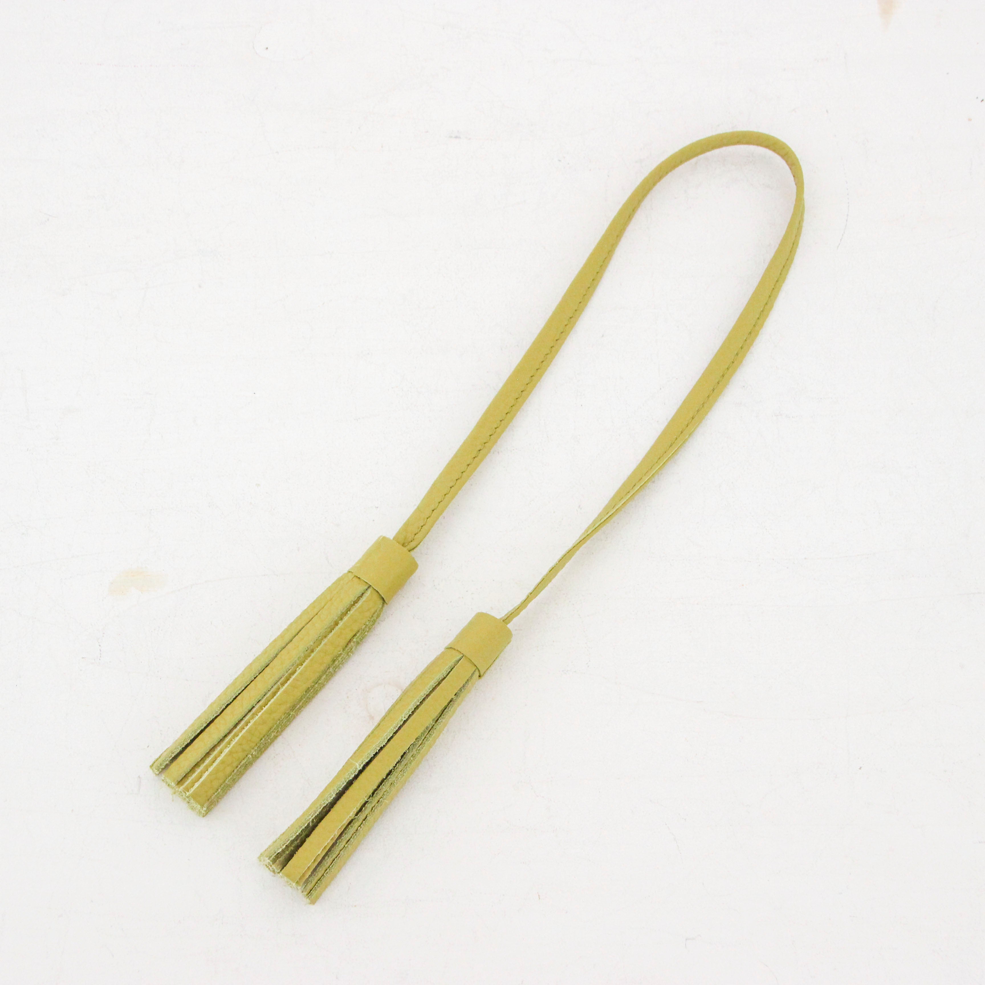 フレッシュオリーブ / レザータッセル