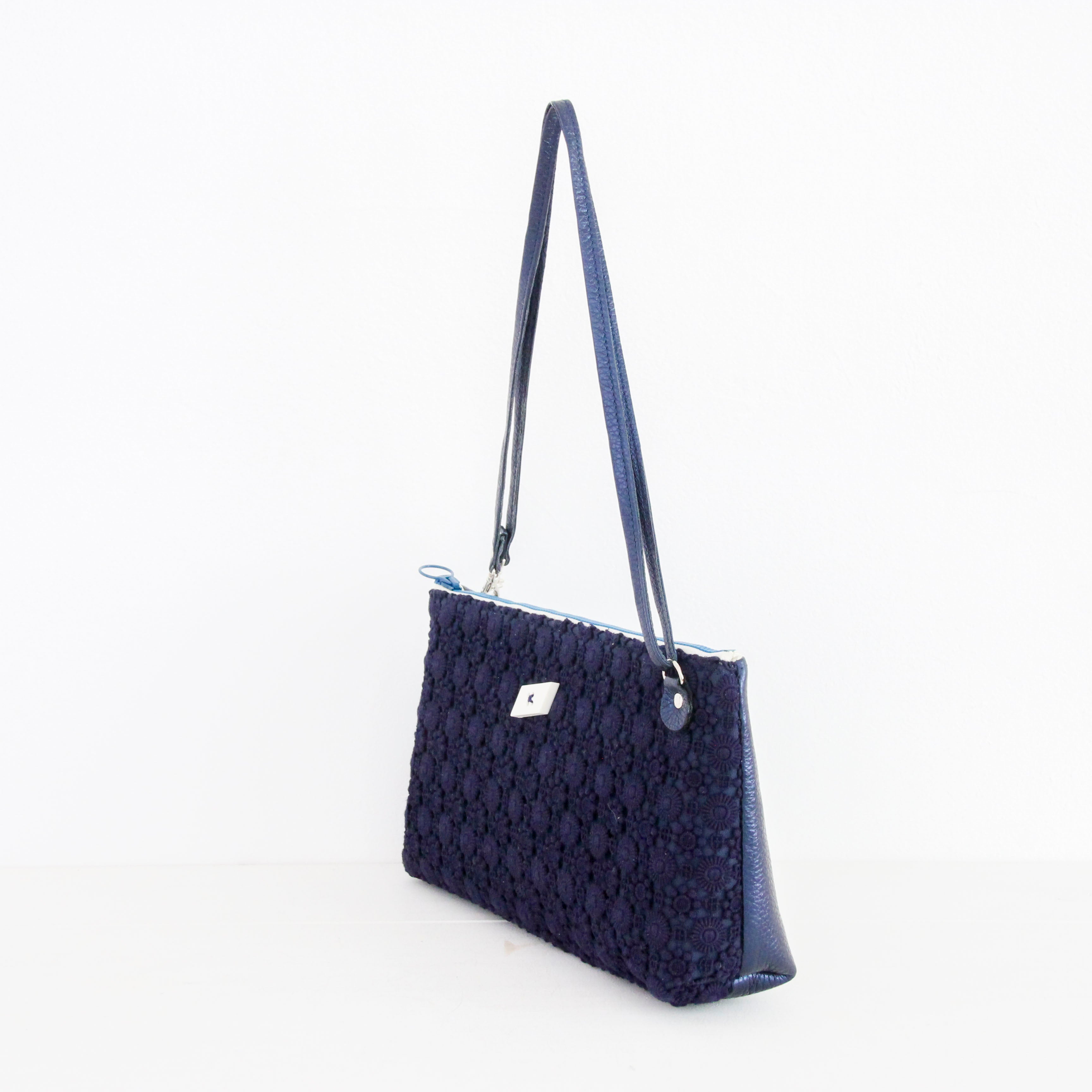 ネイビーレース / フラットポシェット