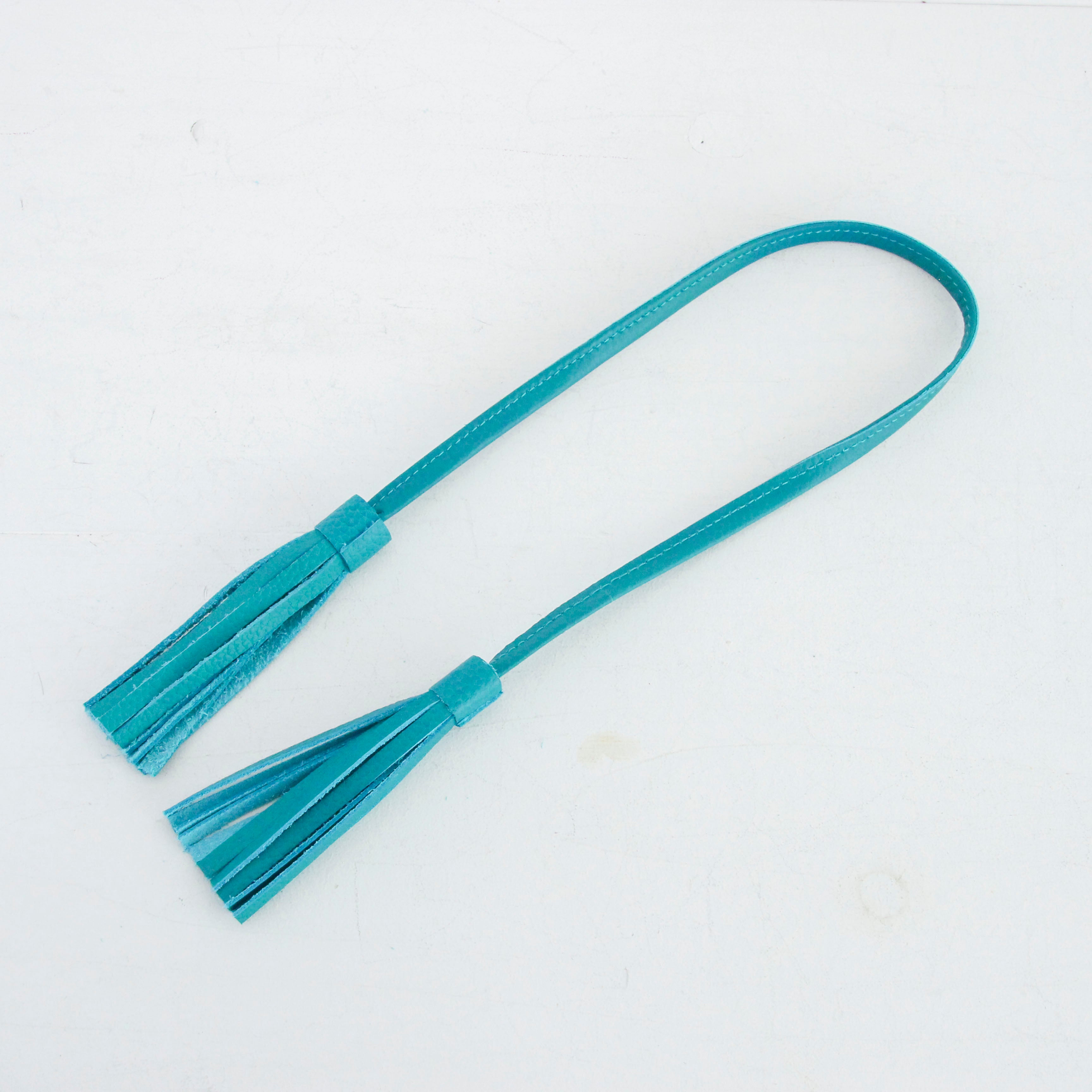 ターコイズ / レザータッセル