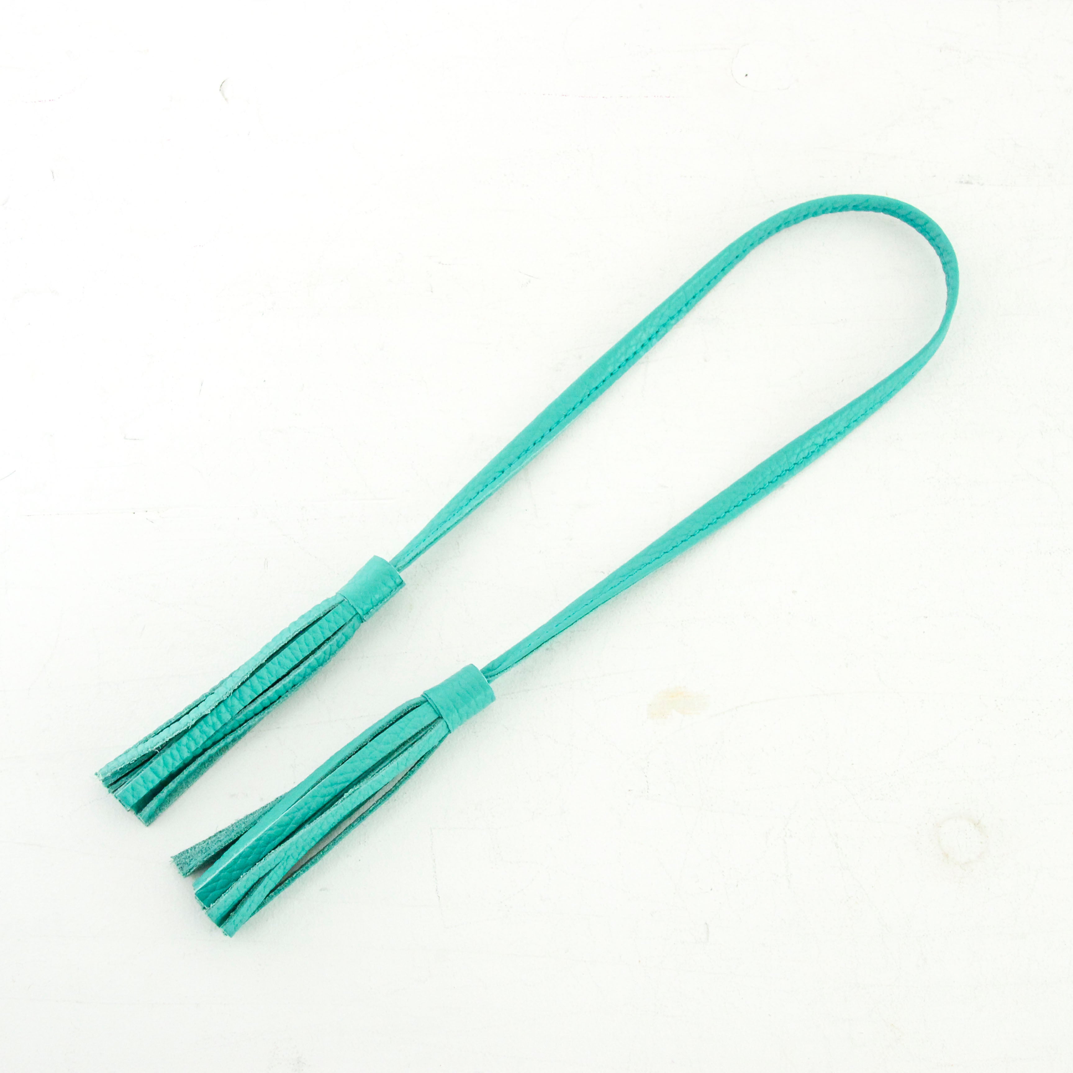 エメラルド / レザータッセル