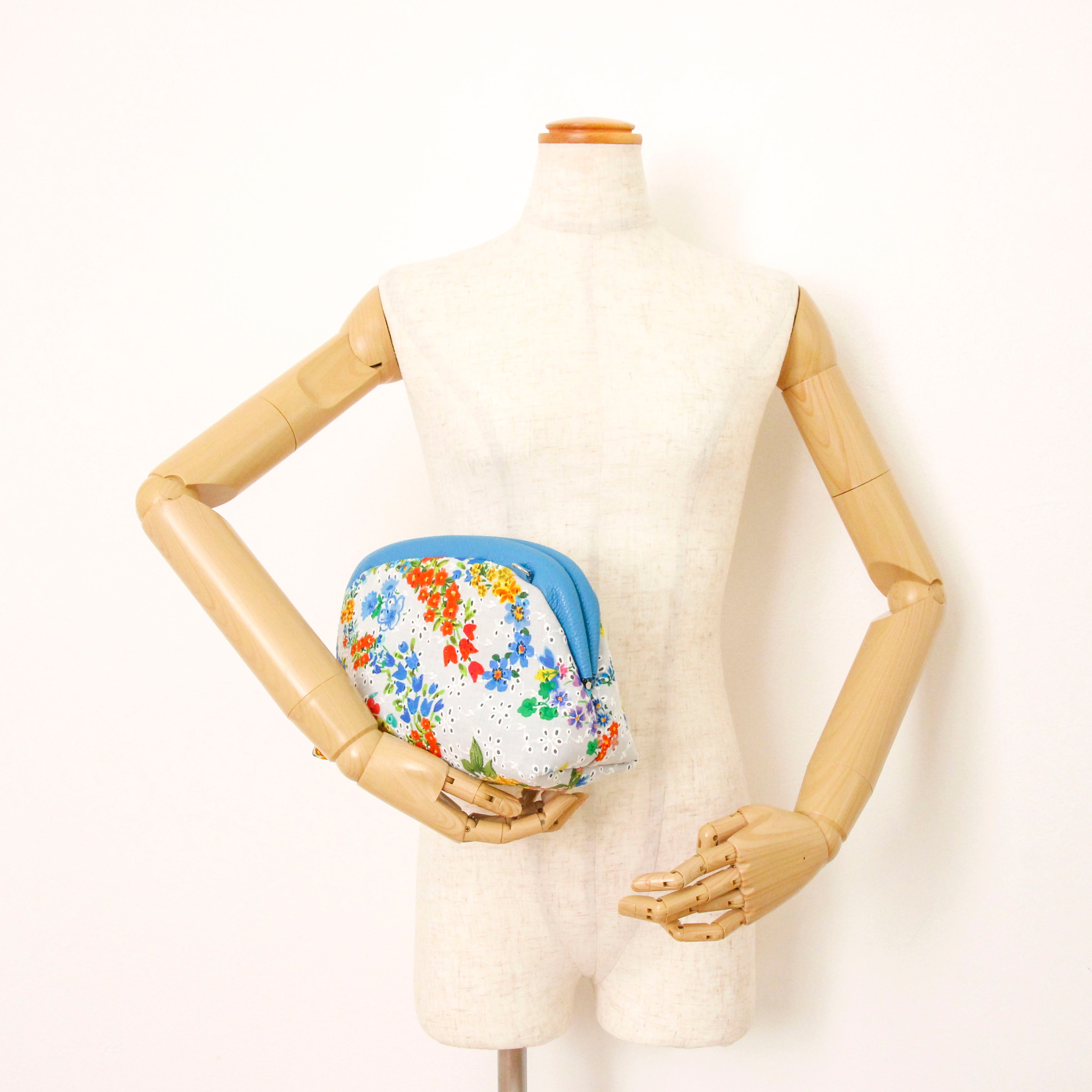 グッチフラワーレースXL / 口金ショルダーポーチM