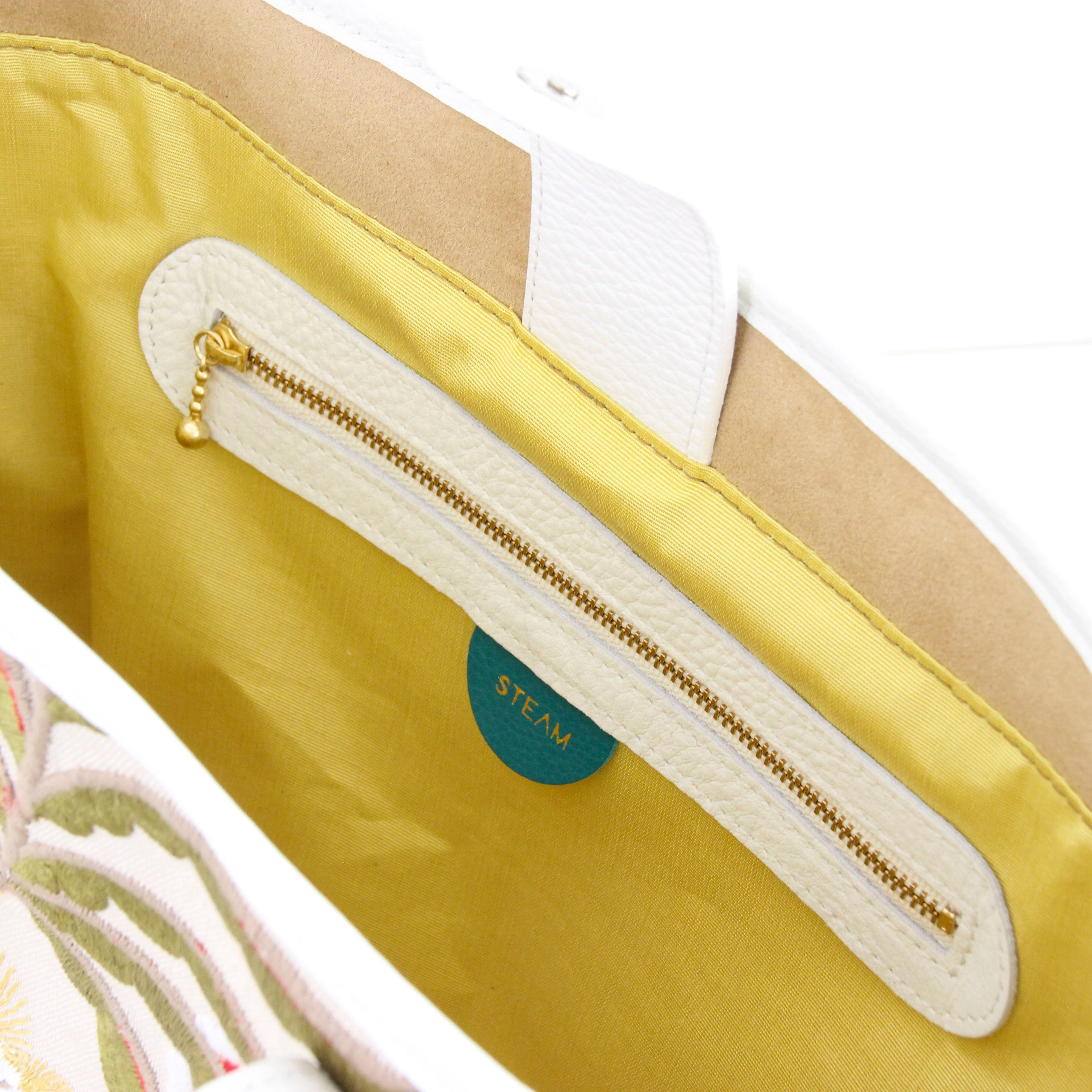 トロピカルフラワー刺繍リネンブライトXL / かごトート