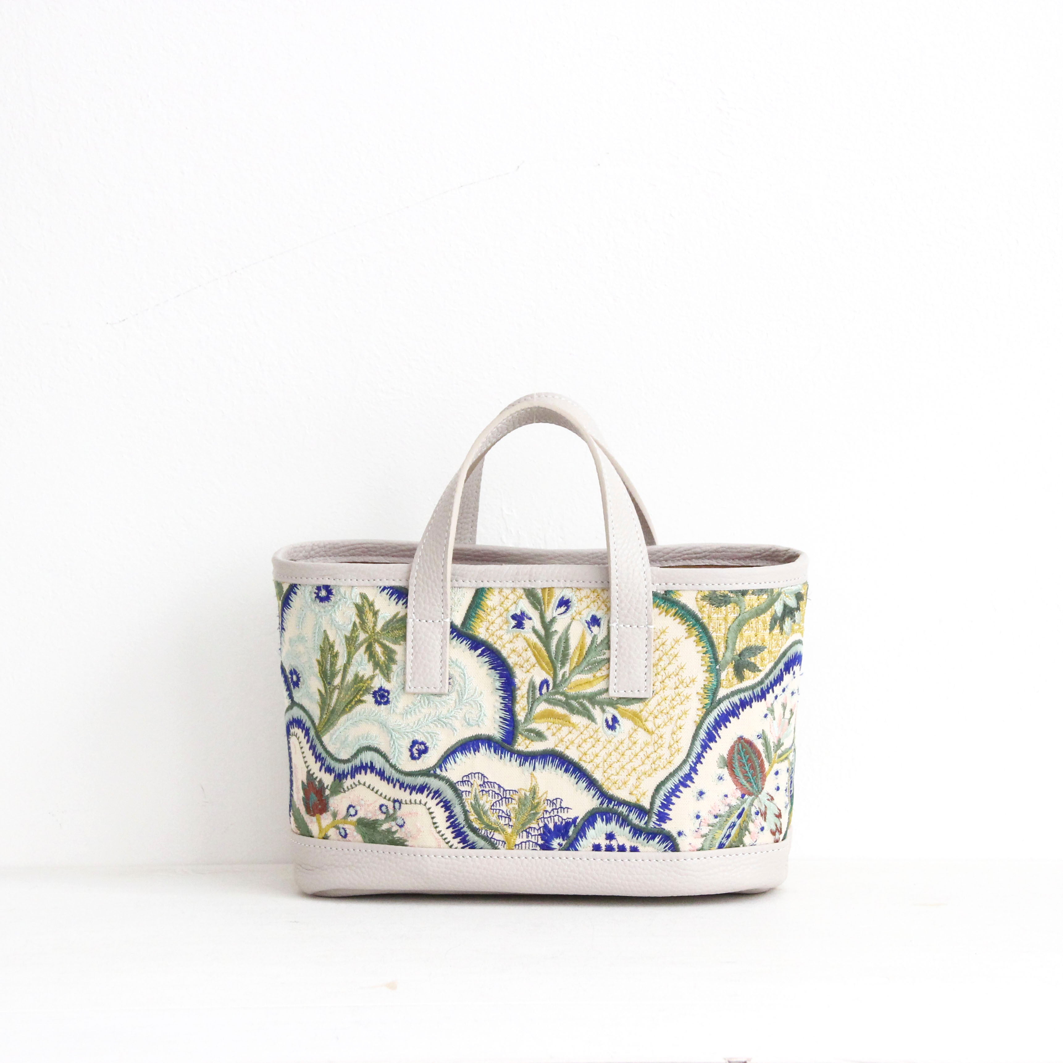 フレンチエンブロイダリーSXL / ノヴァトートS