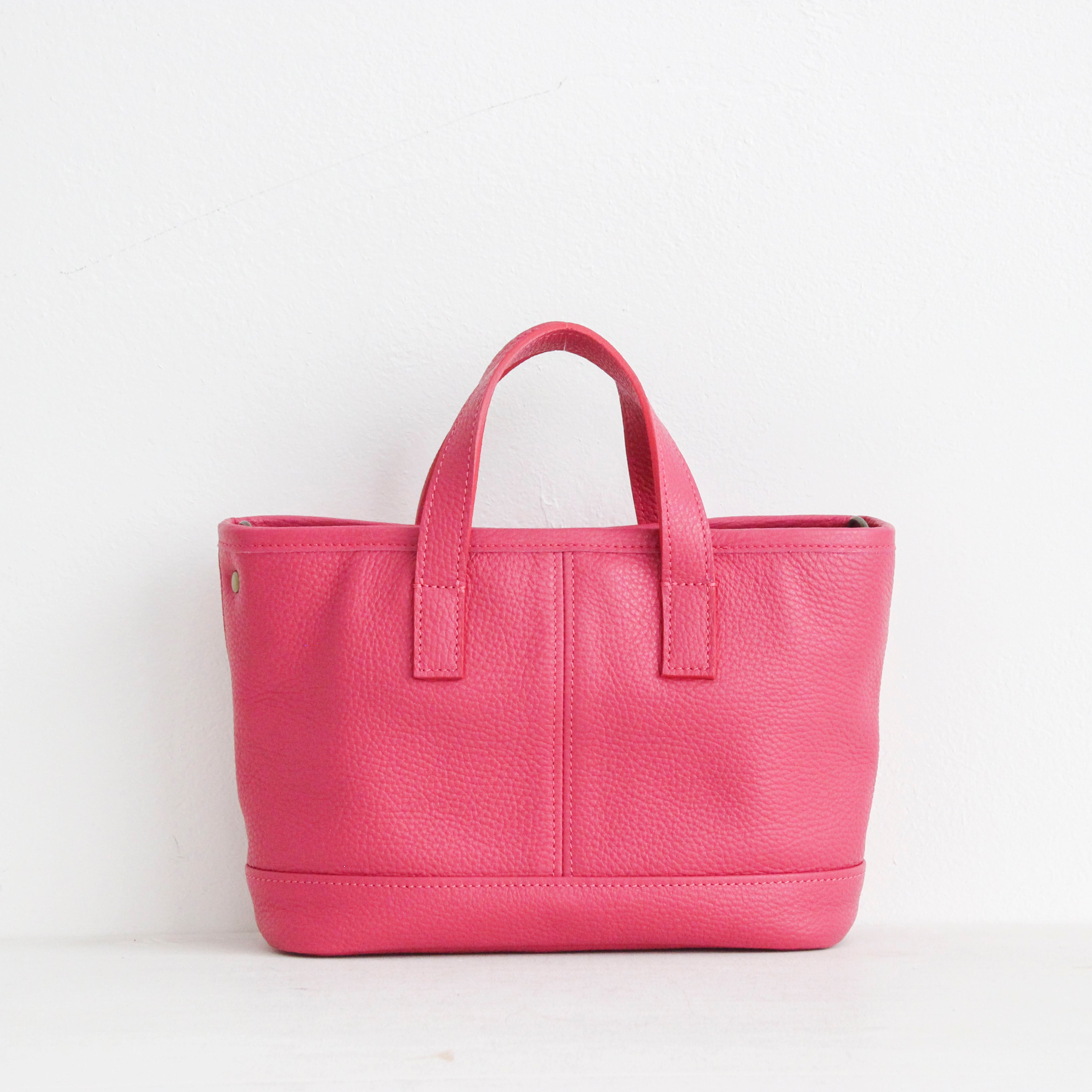 マゼンタピンク / ノヴァトートS