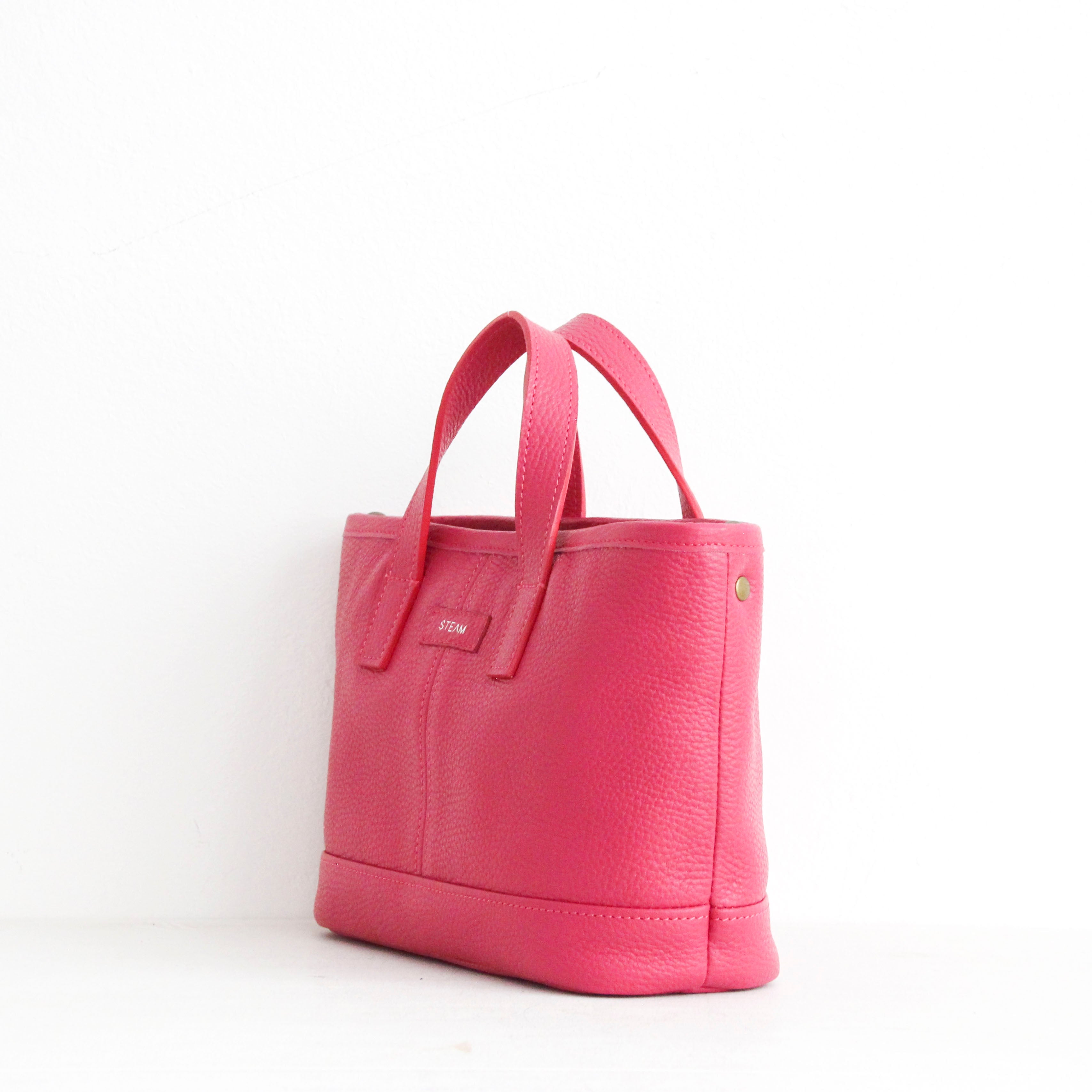 マゼンタピンク / ノヴァトートS