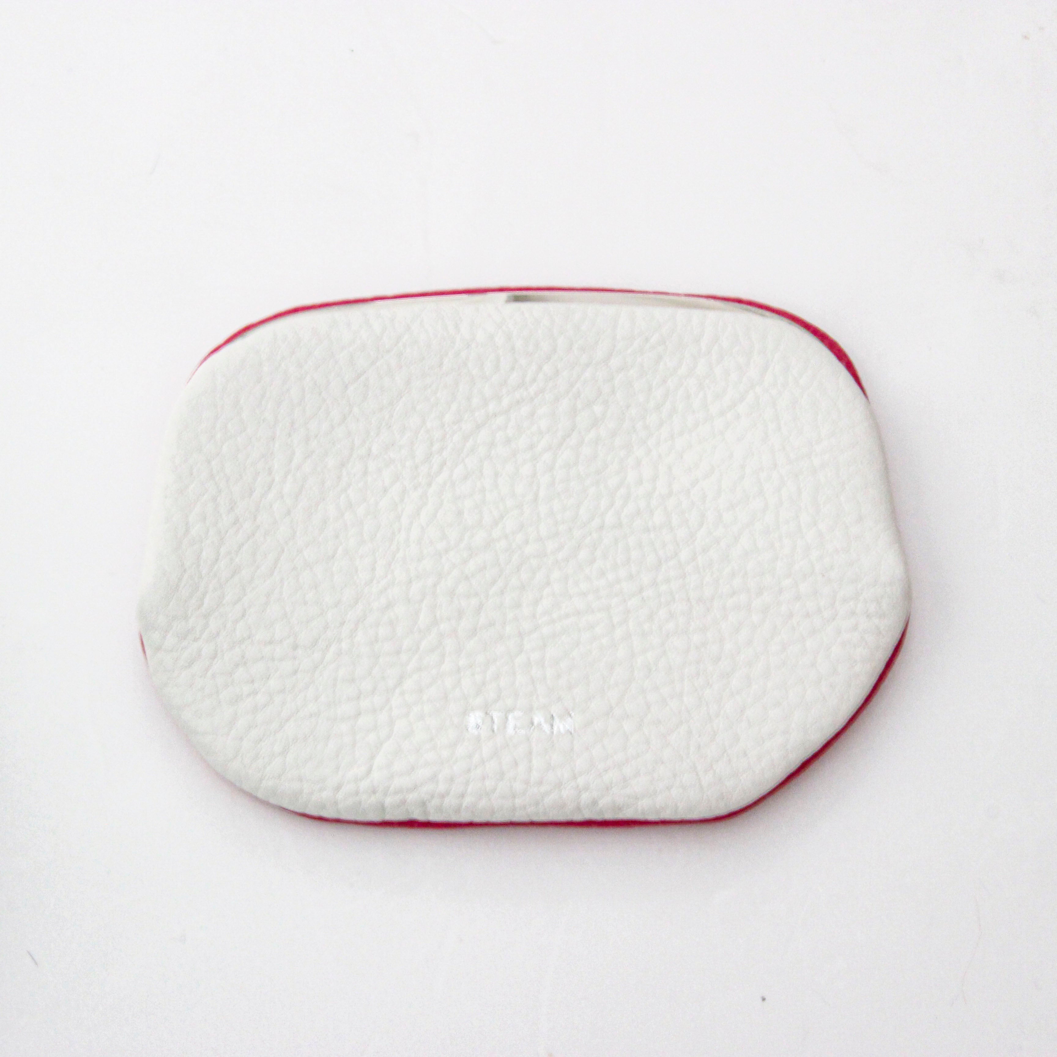 ピュアホワイト×マゼンダピンク/パックンケースM