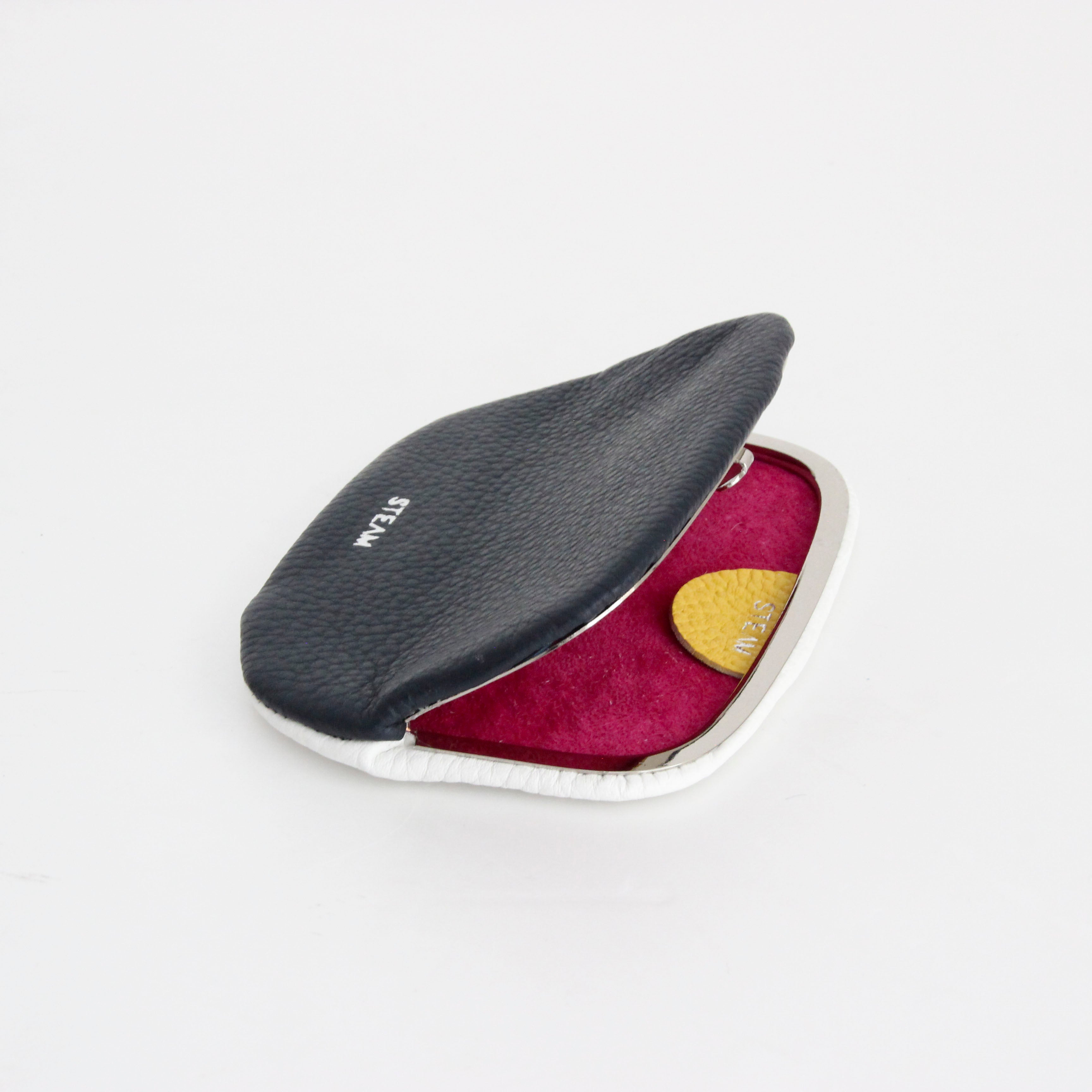 ネイビー×ピュアホワイト / パックンケースM