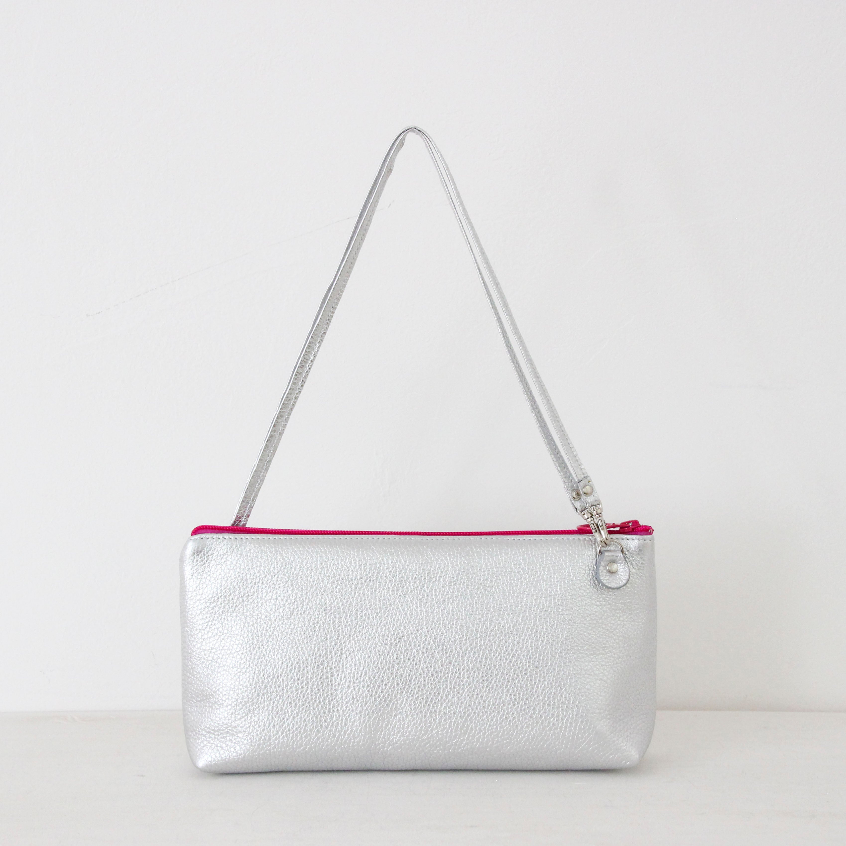 ゴルティエエンジェル LXL/ フラットポシェット