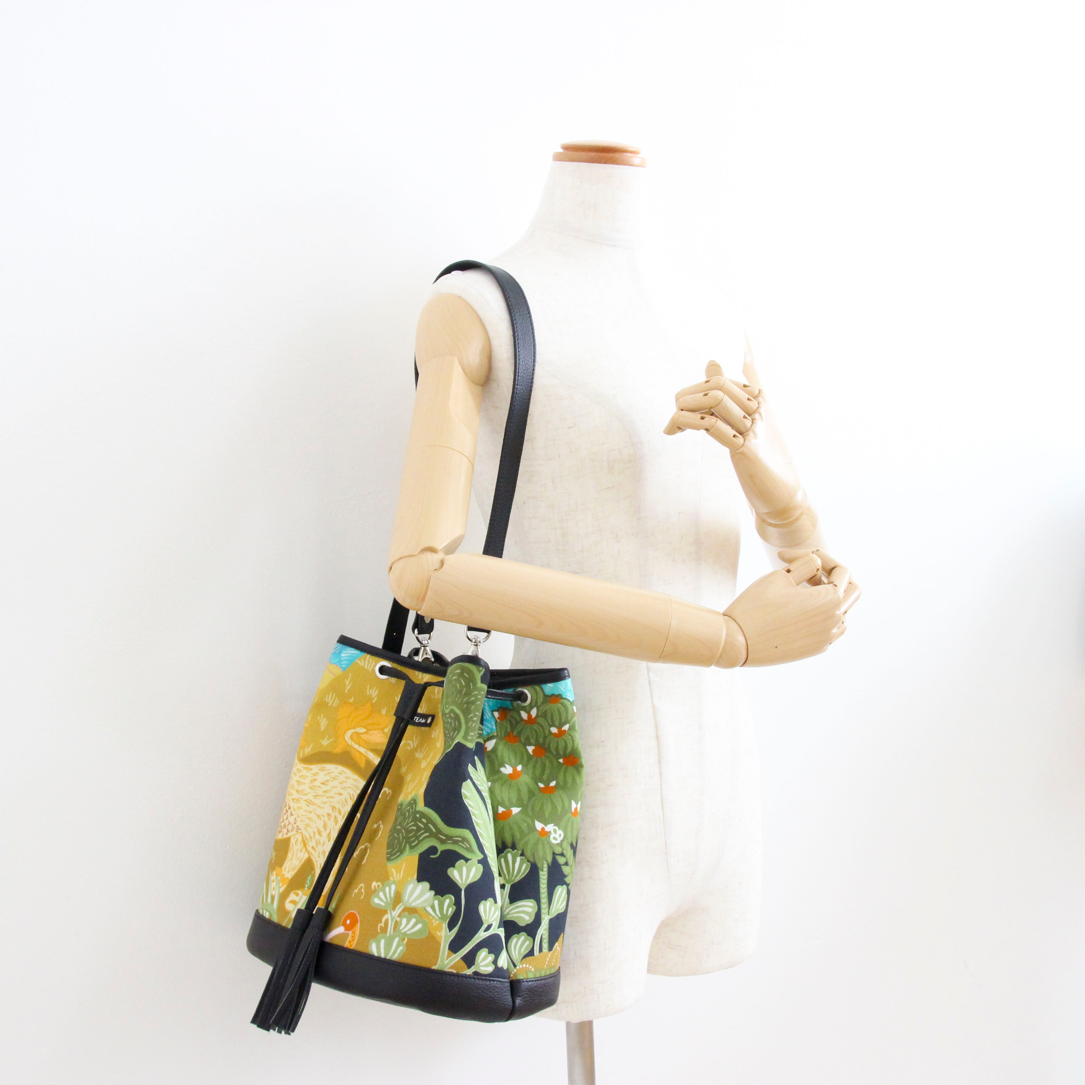 アニマルガーデン/ バケットバッグM / XL  【outlet】