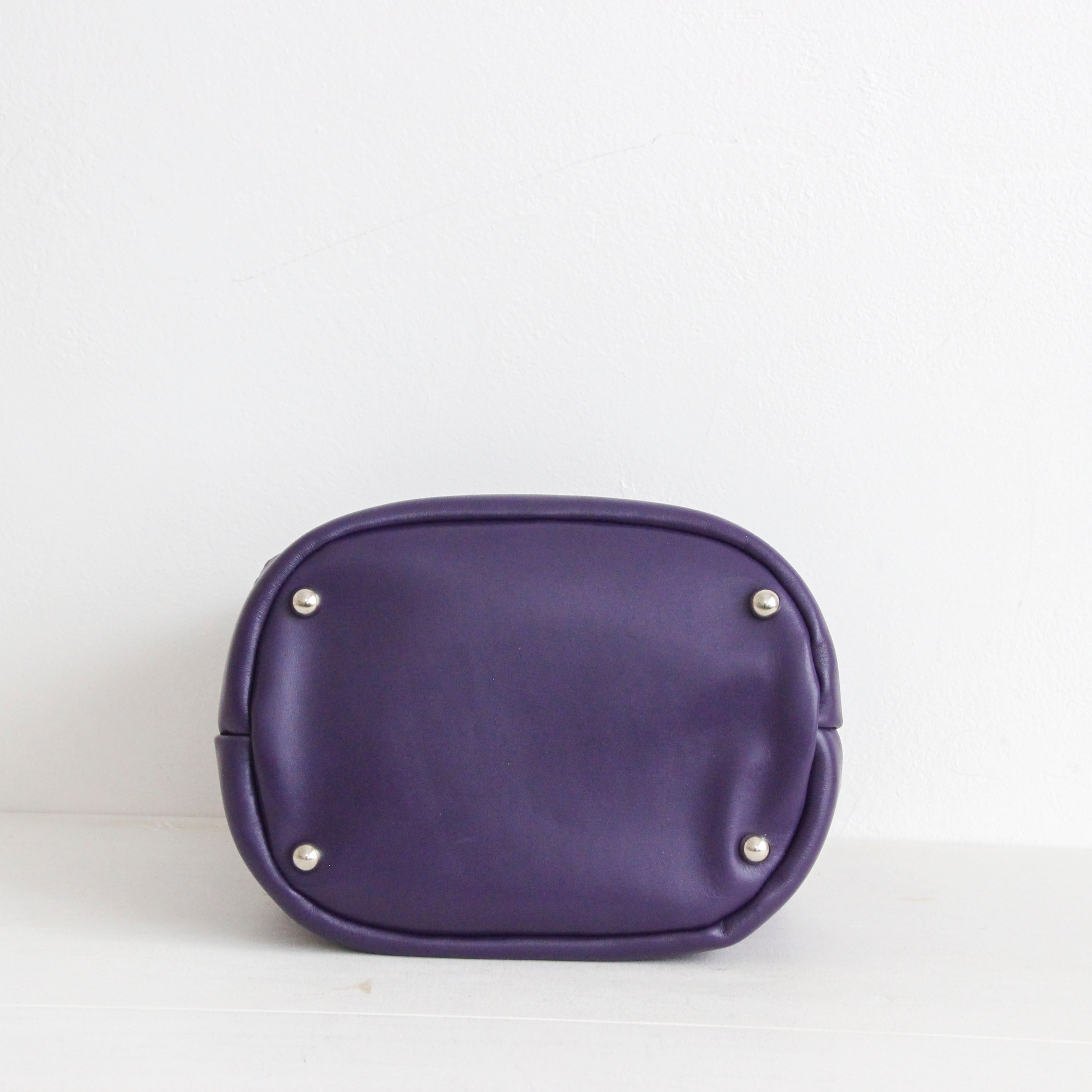 パープルレザー / バケットバッグM / XL